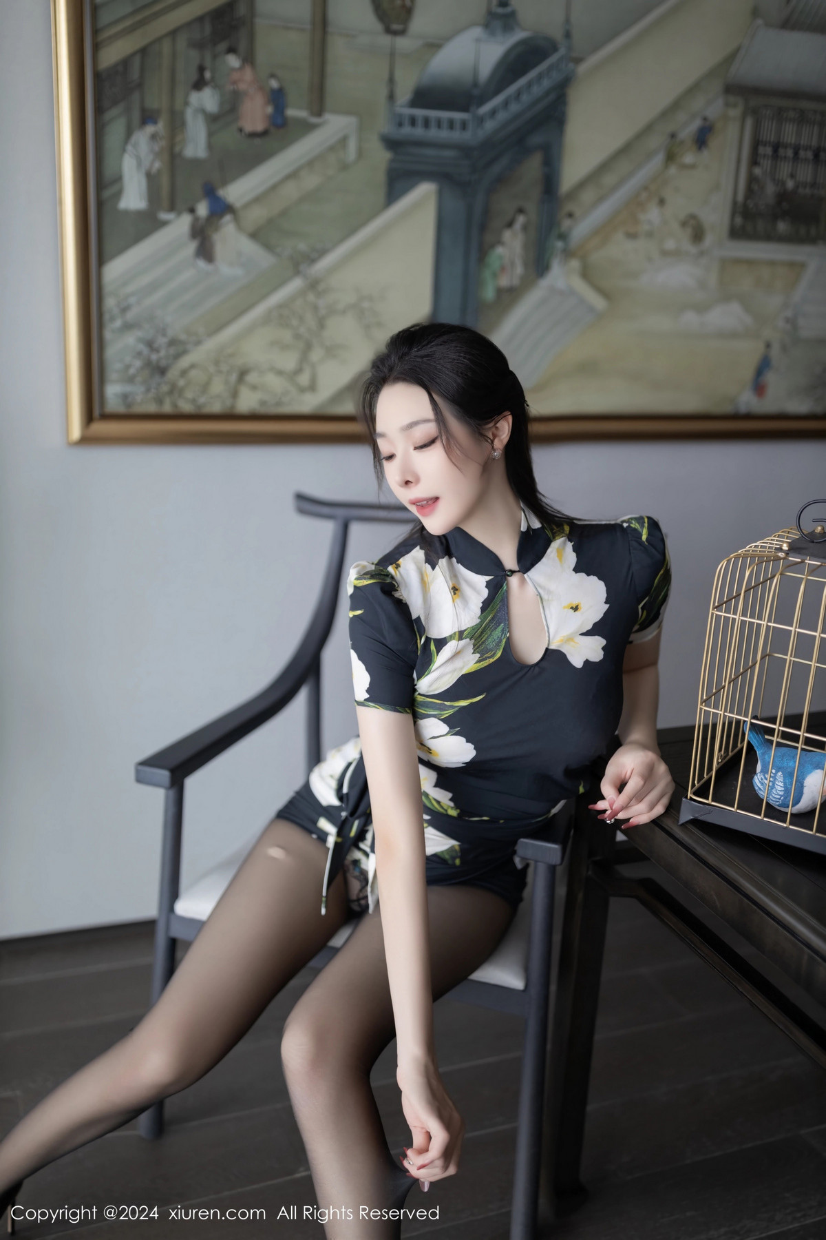[XiuRen]高清写真图 2024.06.27 No.8768 小逗逗 黑丝美腿