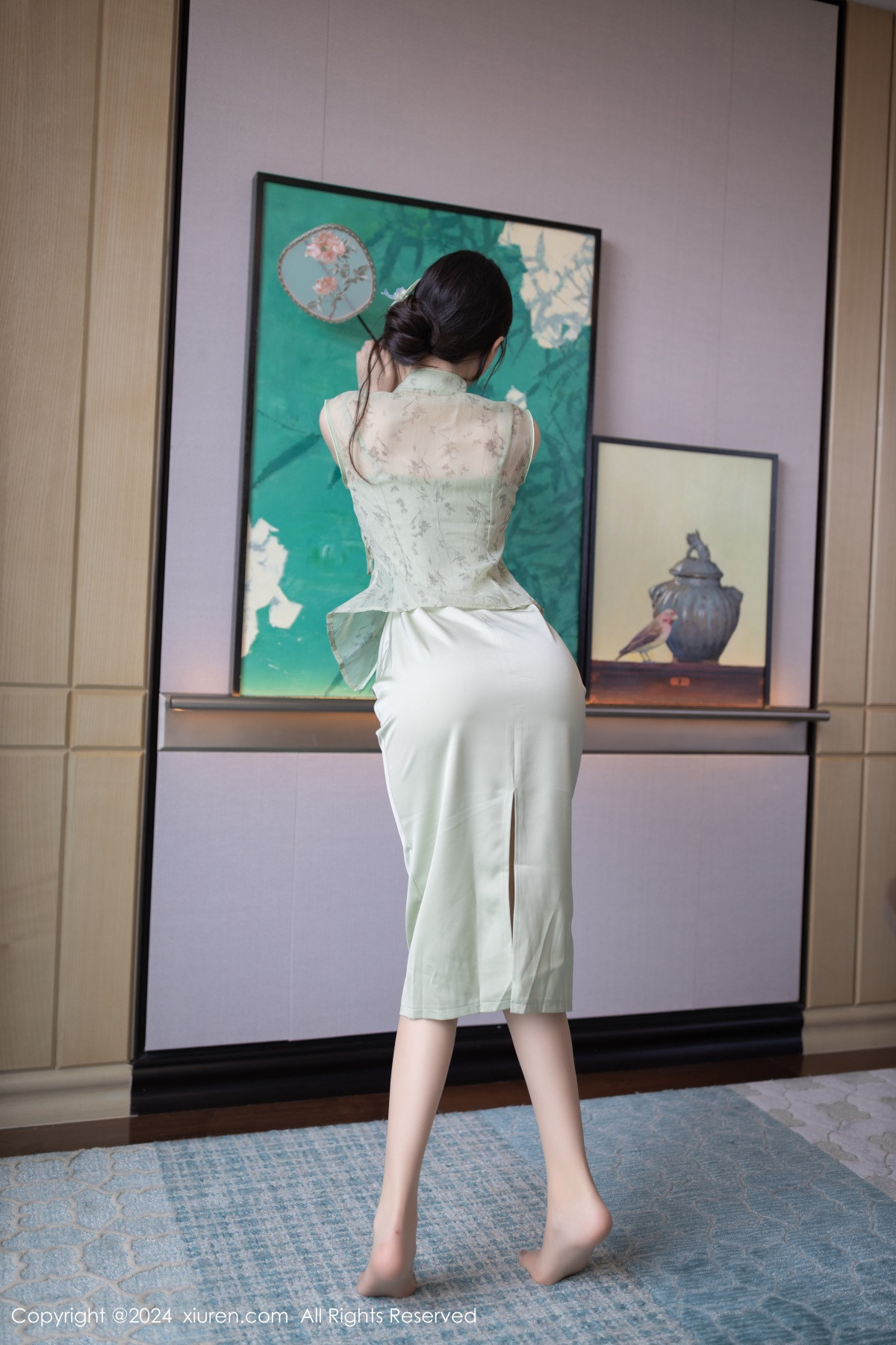 [XiuRen]高清写真图 2024.09.06 No.9124 小逗逗 丝袜美腿