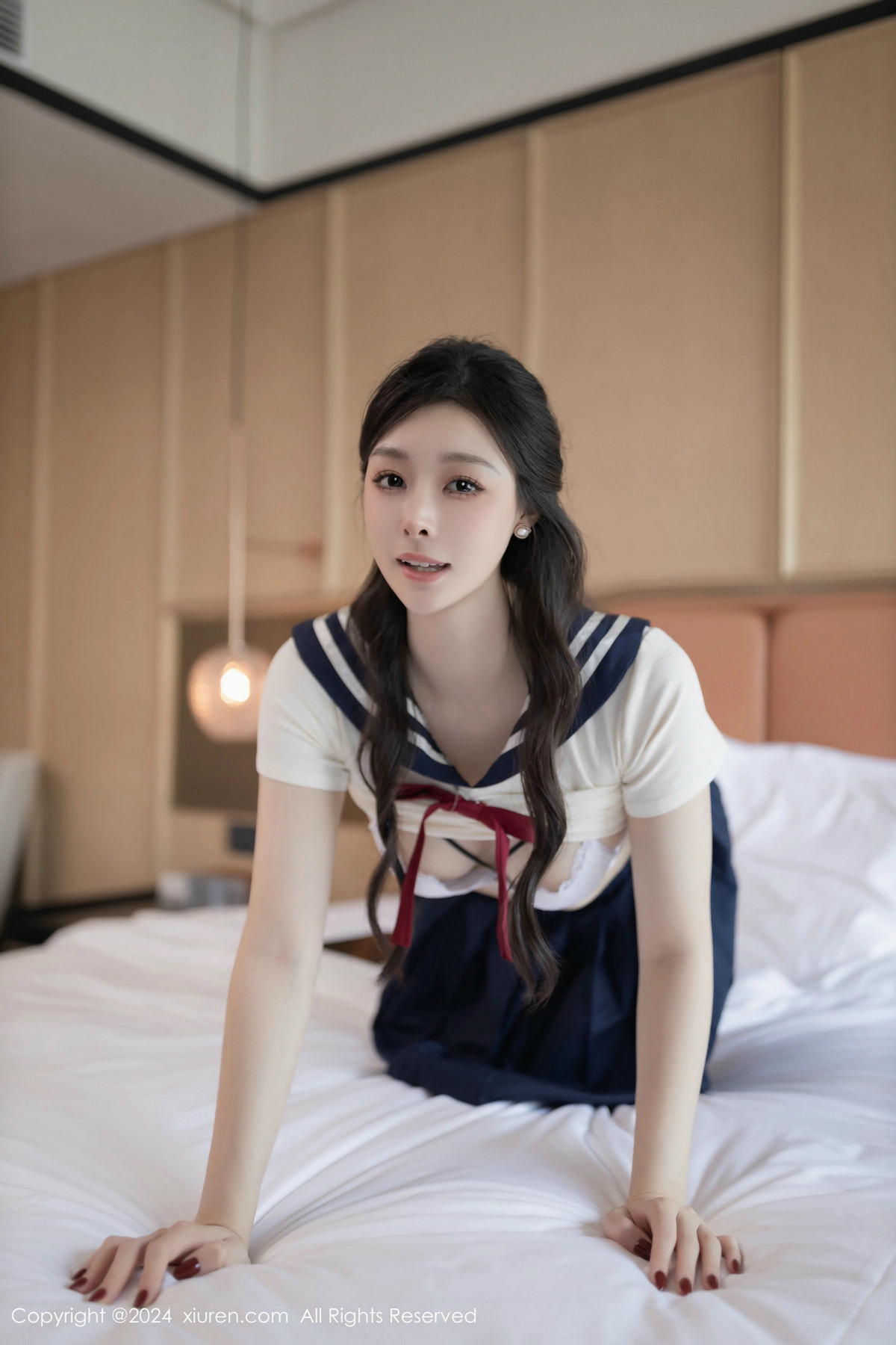 [XiuRen]高清写真图 2024.11.29 No.9530 小逗逗 黑丝美腿