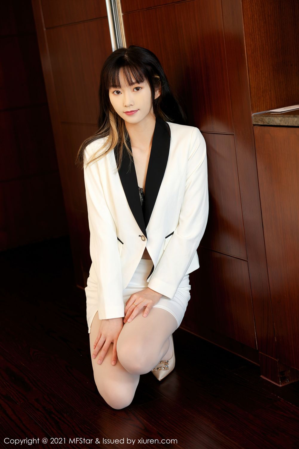 [MFStar]高清写真图 2021.10.15 VOL.535 艾尔莎elsa