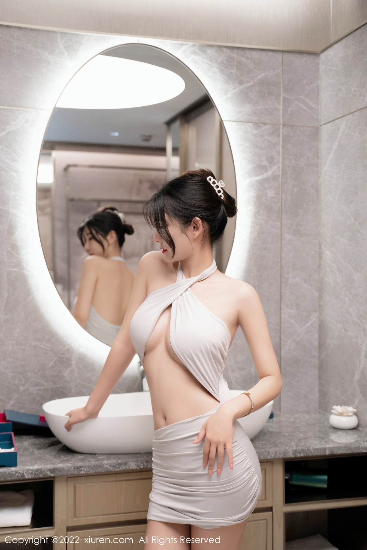 [XiuRen]高清写真图 2022.11.11 No.5841 夏沫沫tifa 黑丝美腿
