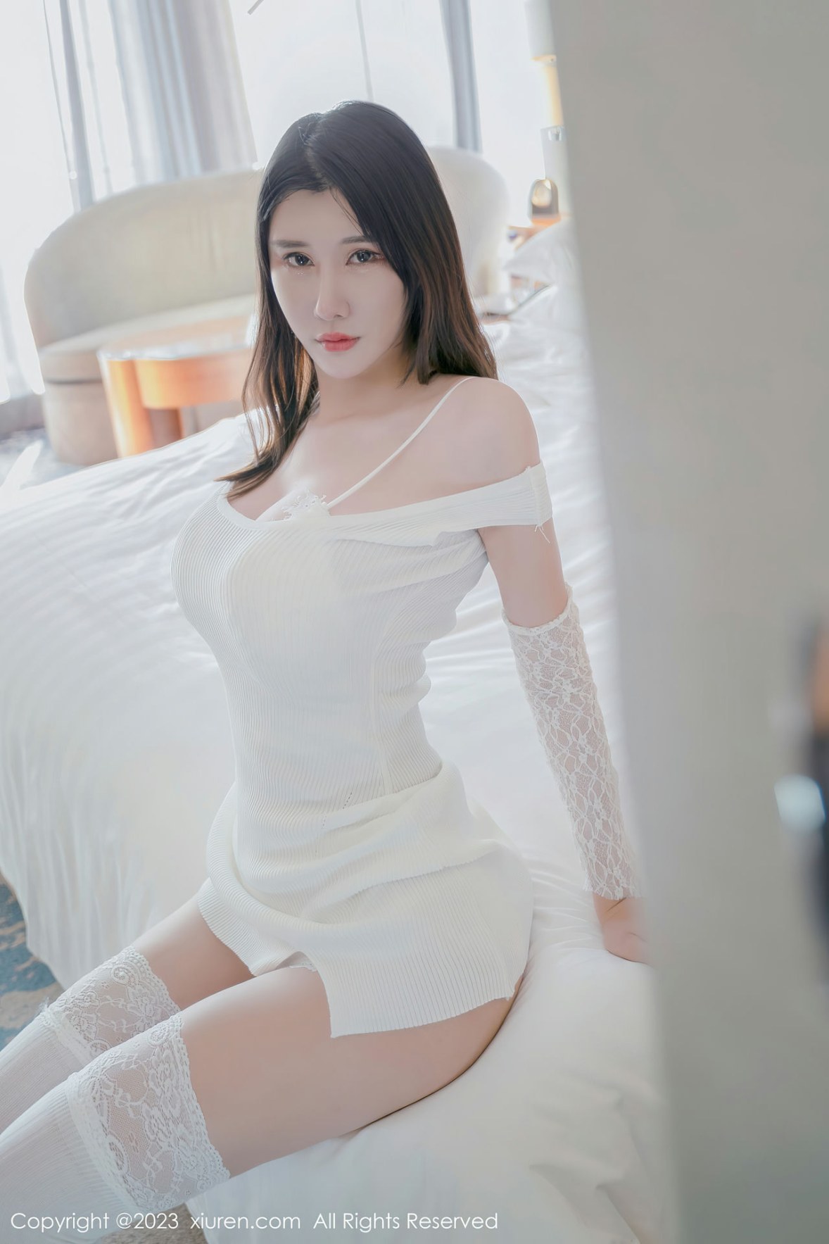 [XiuRen]高清写真图 2023.01.13 No.6128 夏沫沫tifa 丝袜美腿