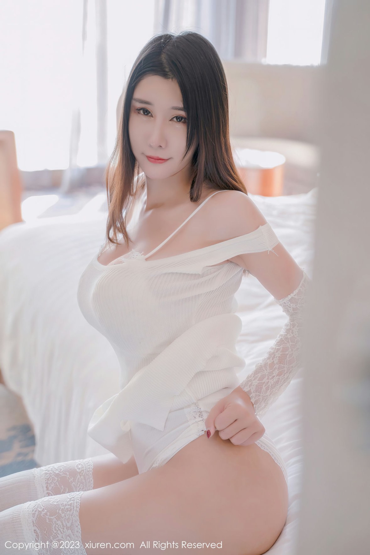 [XiuRen]高清写真图 2023.01.13 No.6128 夏沫沫tifa 丝袜美腿
