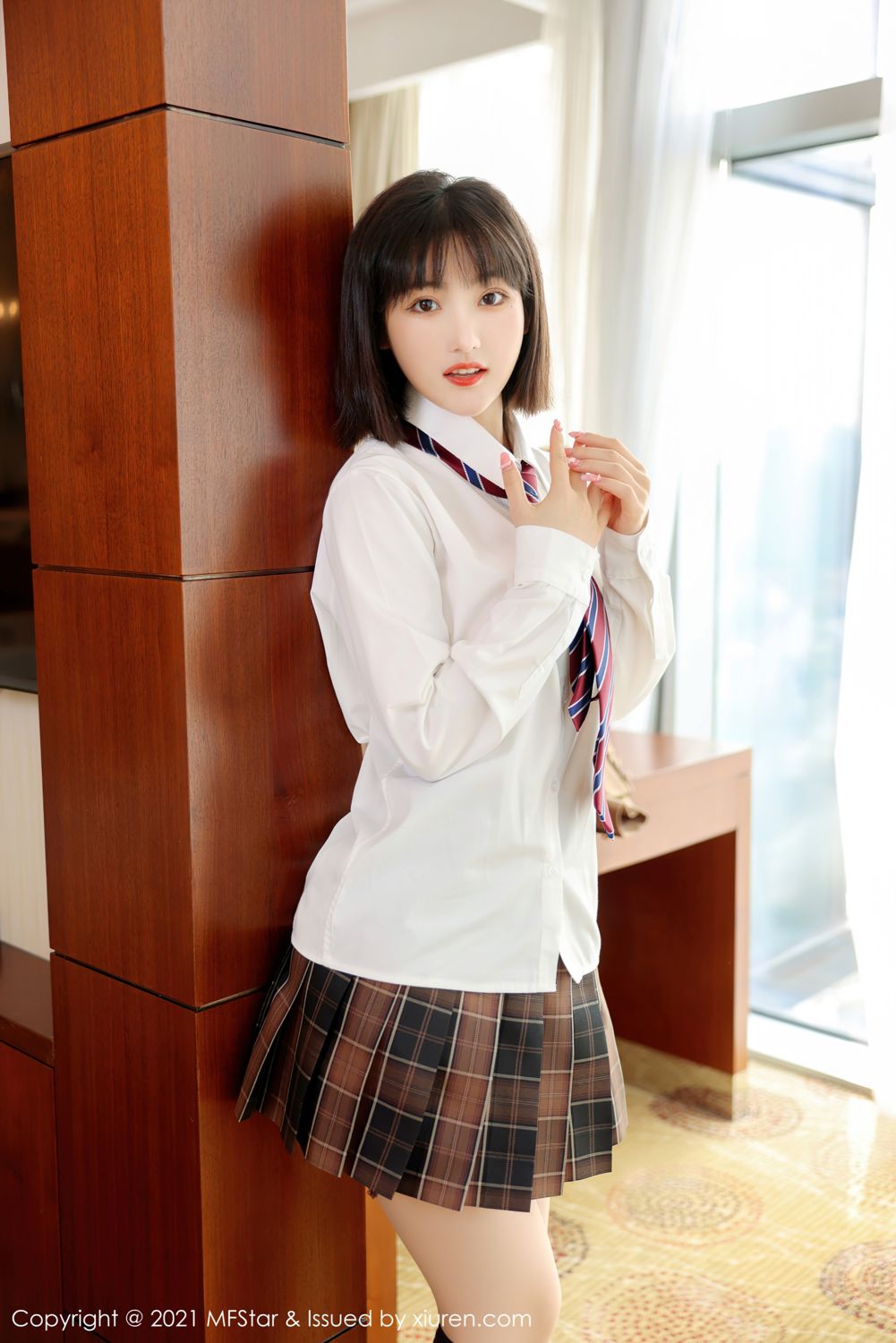 [MFStar模范学院]高清写真图 2021.11.29 VOL.543 甜筒晓彤