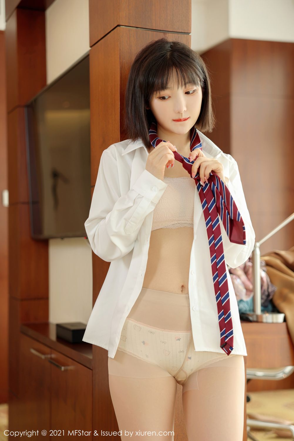 [MFStar模范学院]高清写真图 2021.11.29 VOL.543 甜筒晓彤