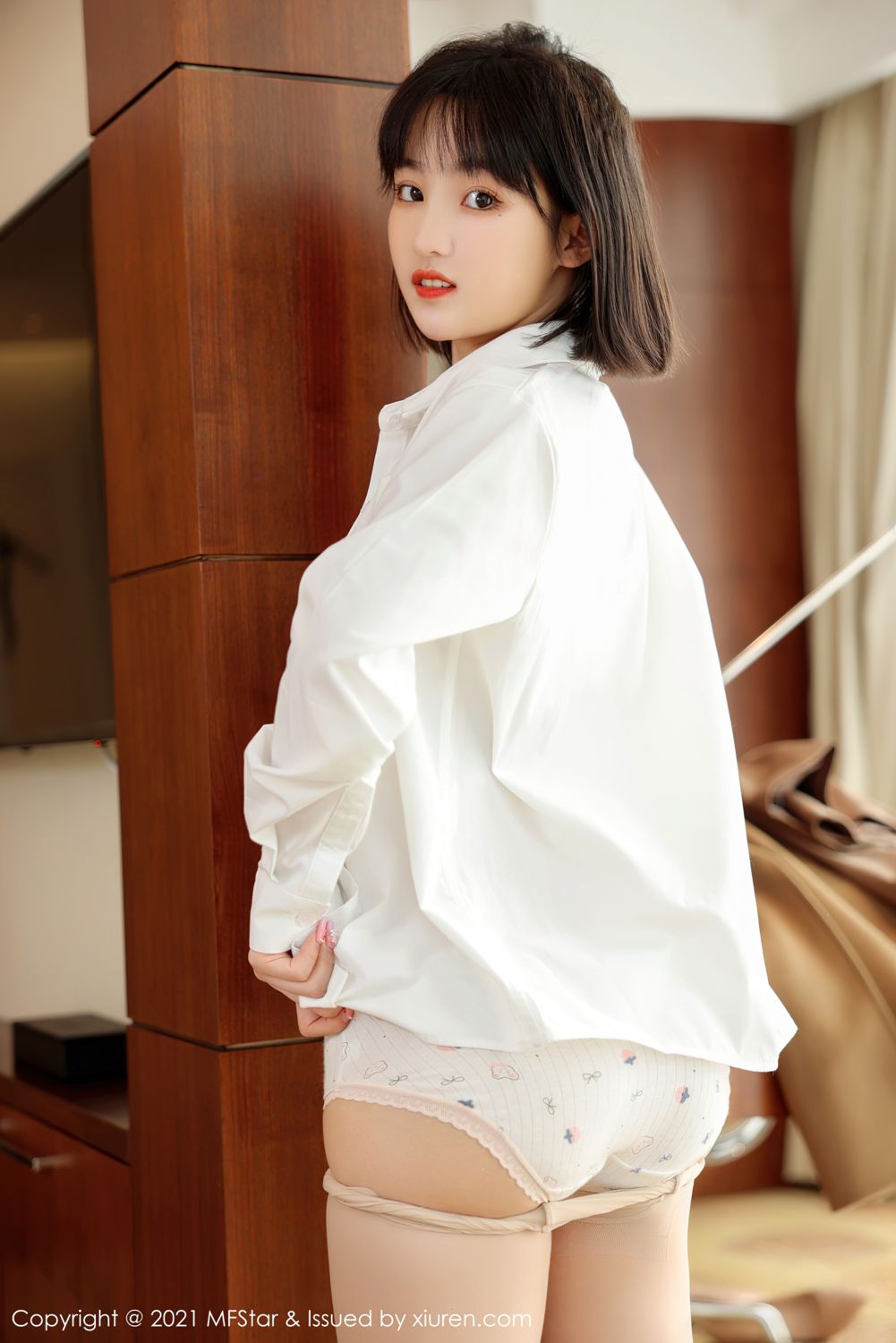 [MFStar模范学院]高清写真图 2021.11.29 VOL.543 甜筒晓彤
