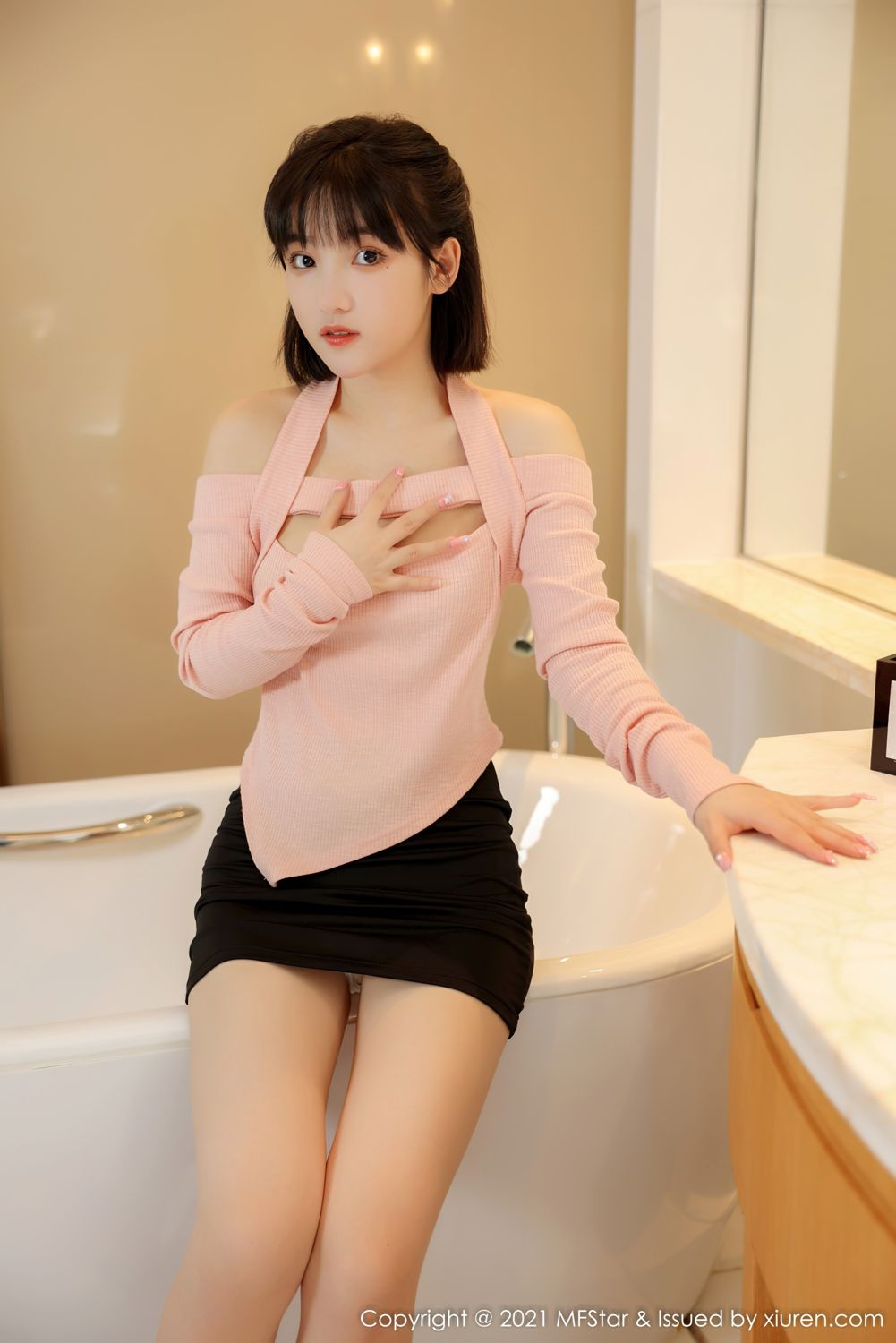 [MFStar]高清写真图 2021.12.06 VOL.545 甜筒晓彤