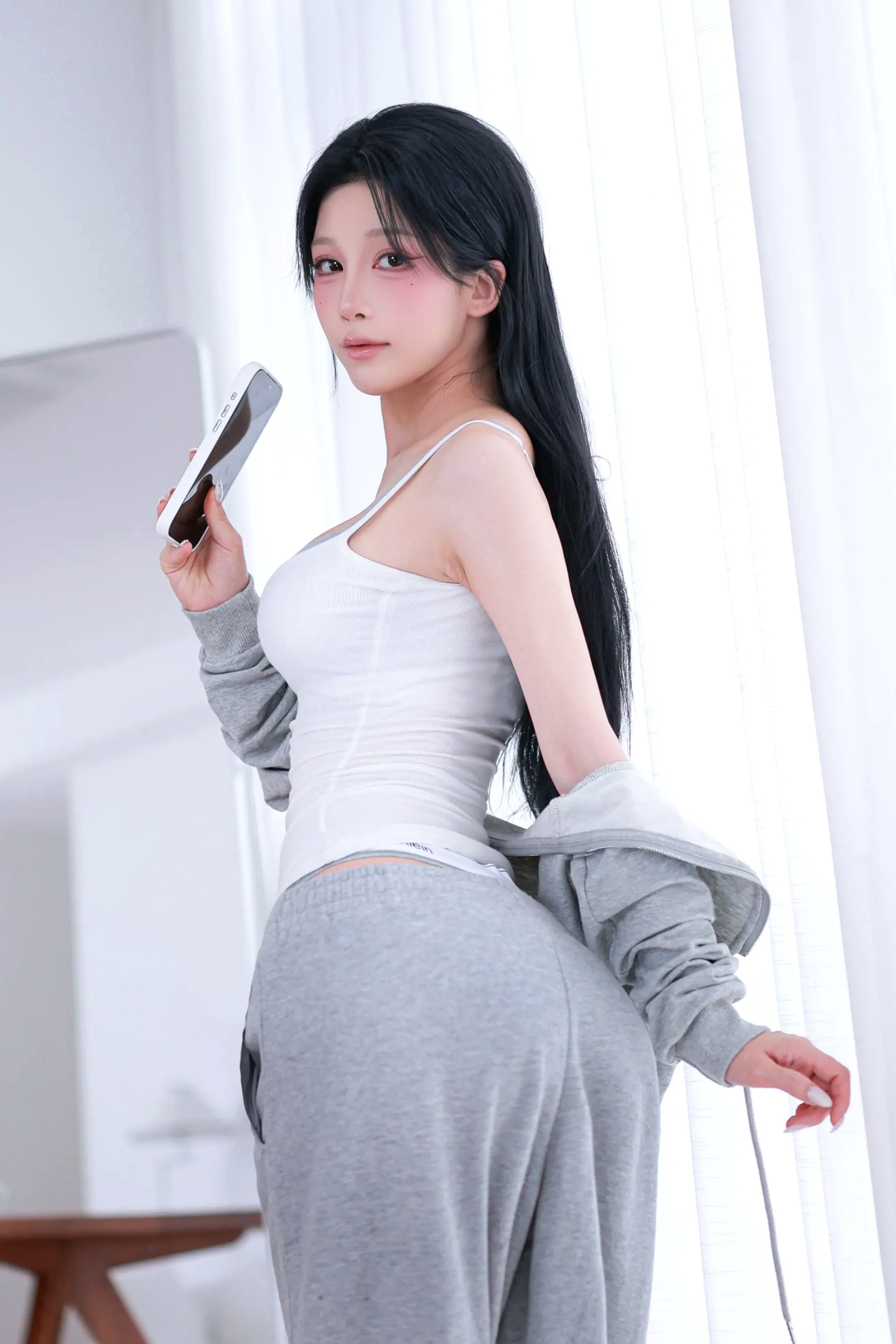 Gallery - 水淼 - Shui Miao 2026年6月合集：CK运动瑜伽风与精致二次元动漫COS角色扮演，极品女神的身材展现尤物私房照角色扮演性感诱惑 水淼 - Shui Miao 女神私房照_秀色女神 - image 1