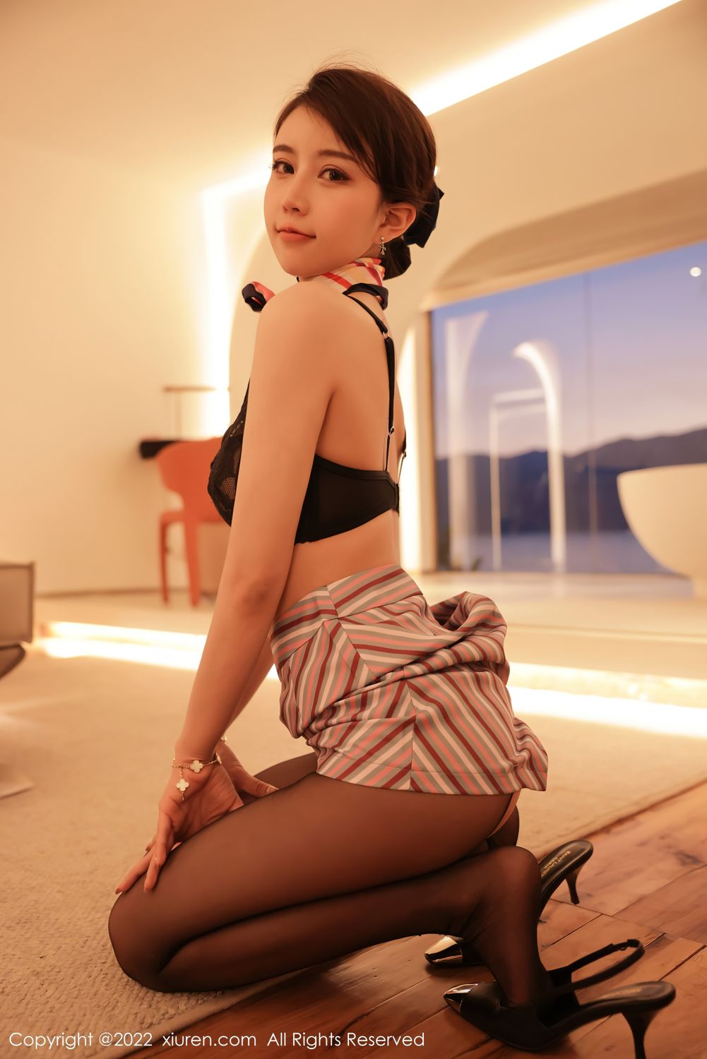 [XiuRen]高清写真图 2022.04.06 No.4824 tina_甜仔