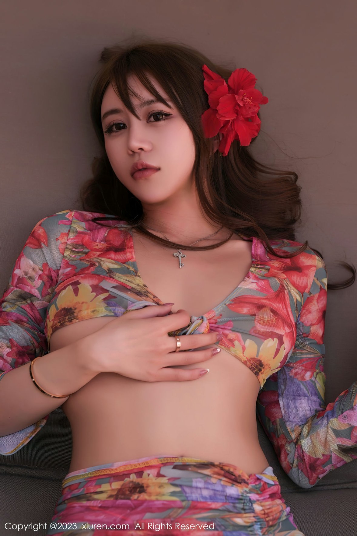 [XiuRen]高清写真图 2023.01.04 No.6081 tina_甜仔 海南旅拍