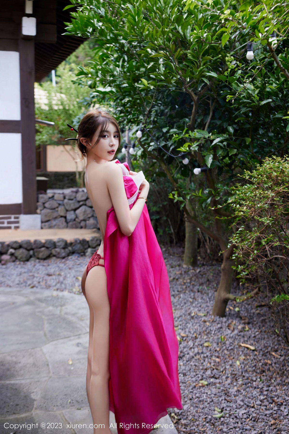 [XiuRen]高清写真图 2023.10.18 No.7522 tina_甜仔 济州岛旅拍
