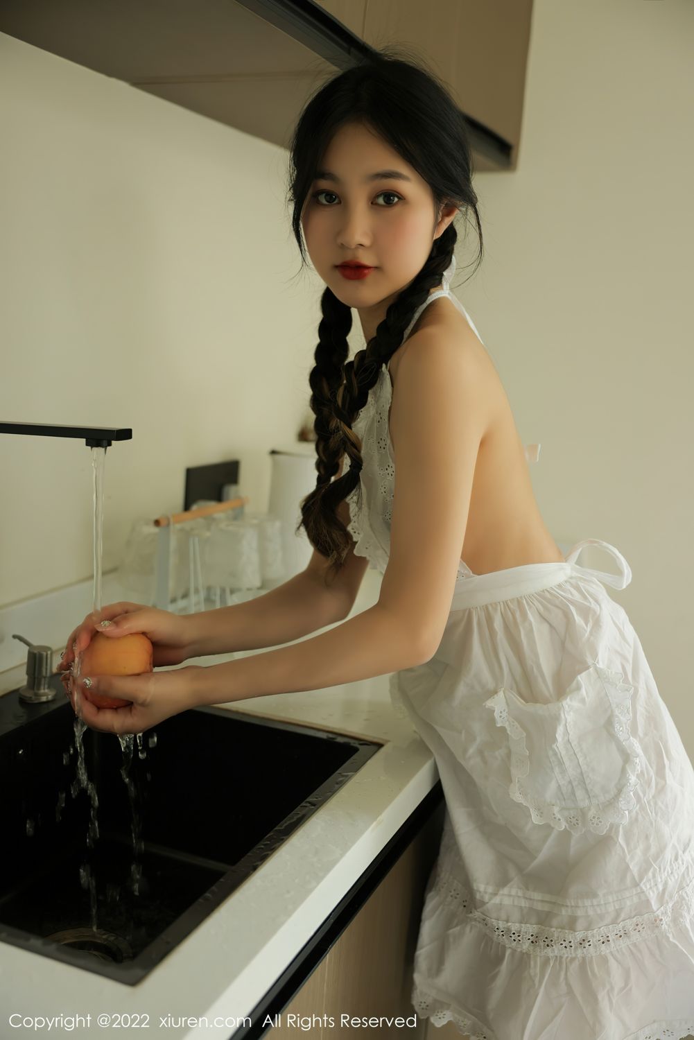 [XiuRen]高清写真图 2022.05.11 No.4992 谢晚晚