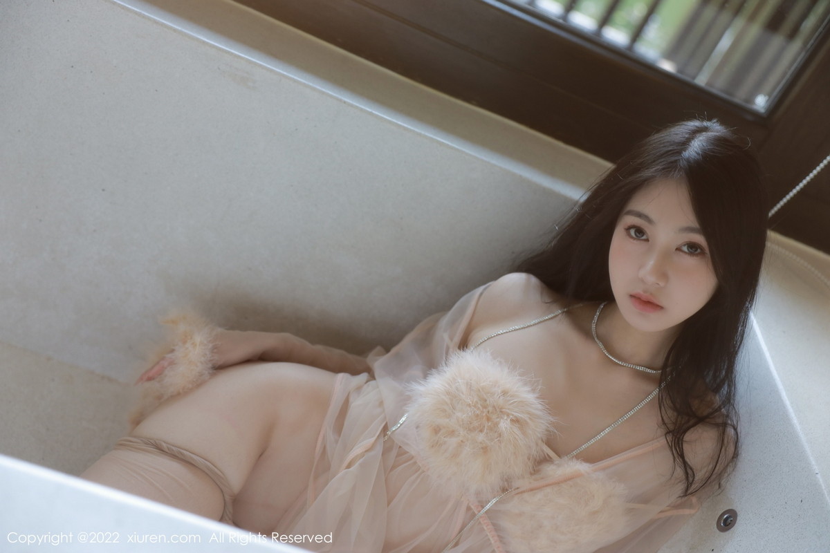 [XiuRen]高清写真图 2022.11.02 No.5796 谢晚晚 丝袜妩媚