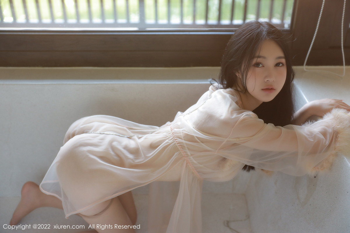 [XiuRen]高清写真图 2022.11.02 No.5796 谢晚晚 丝袜妩媚