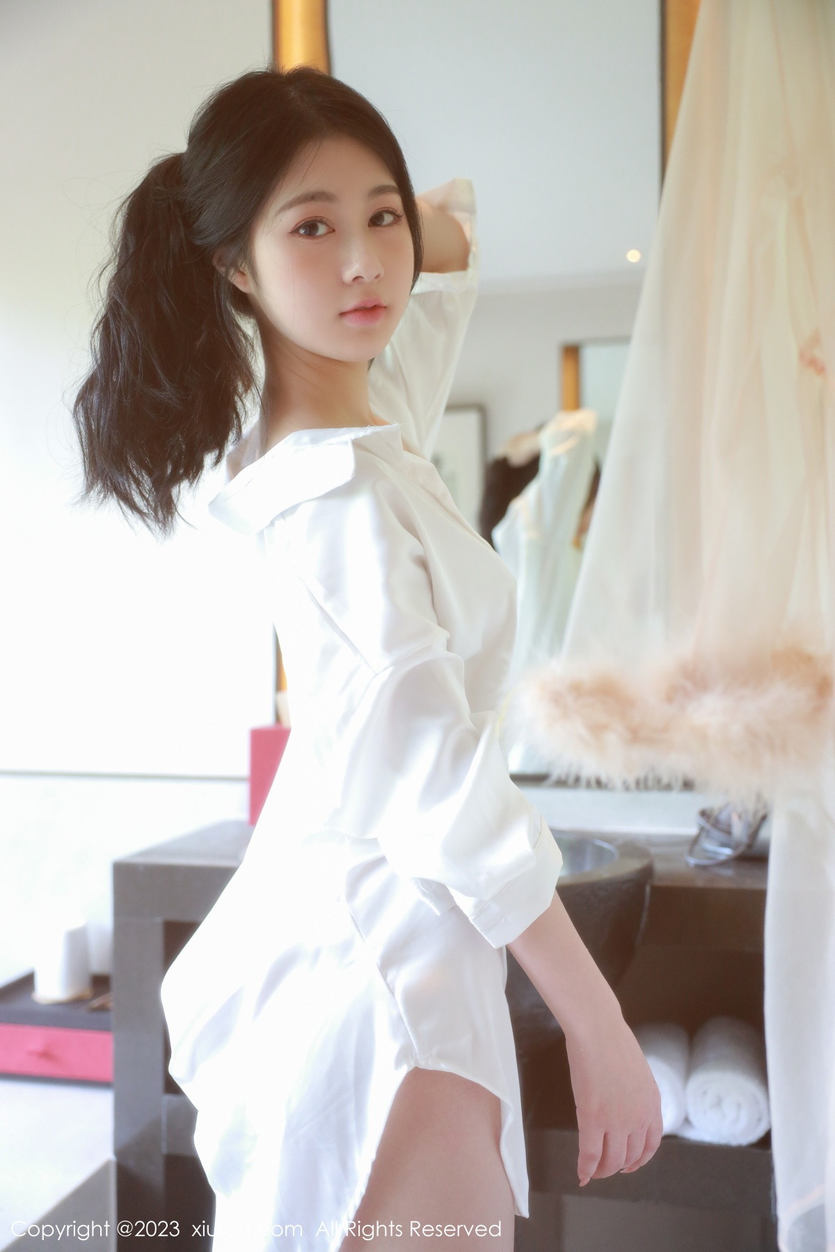 [XiuRen]高清写真图 2023.01.29 No.6183 谢晚晚 丰腴美臀