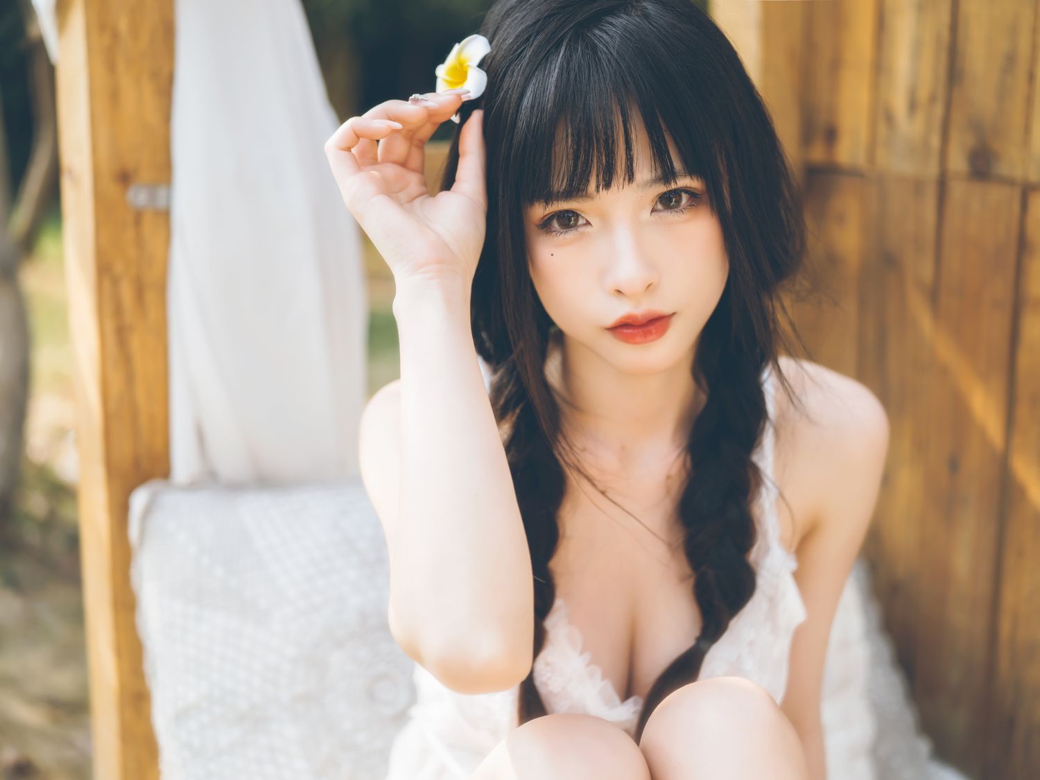 清水由乃 - 田园蕾丝裙