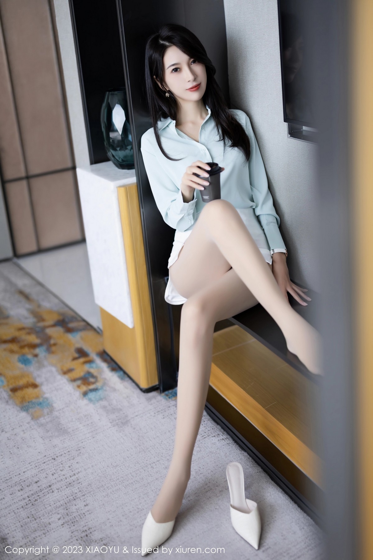 [XIAOYU]高清写真图 2023.04.03 VOL.999 林乐一 短裙美腿