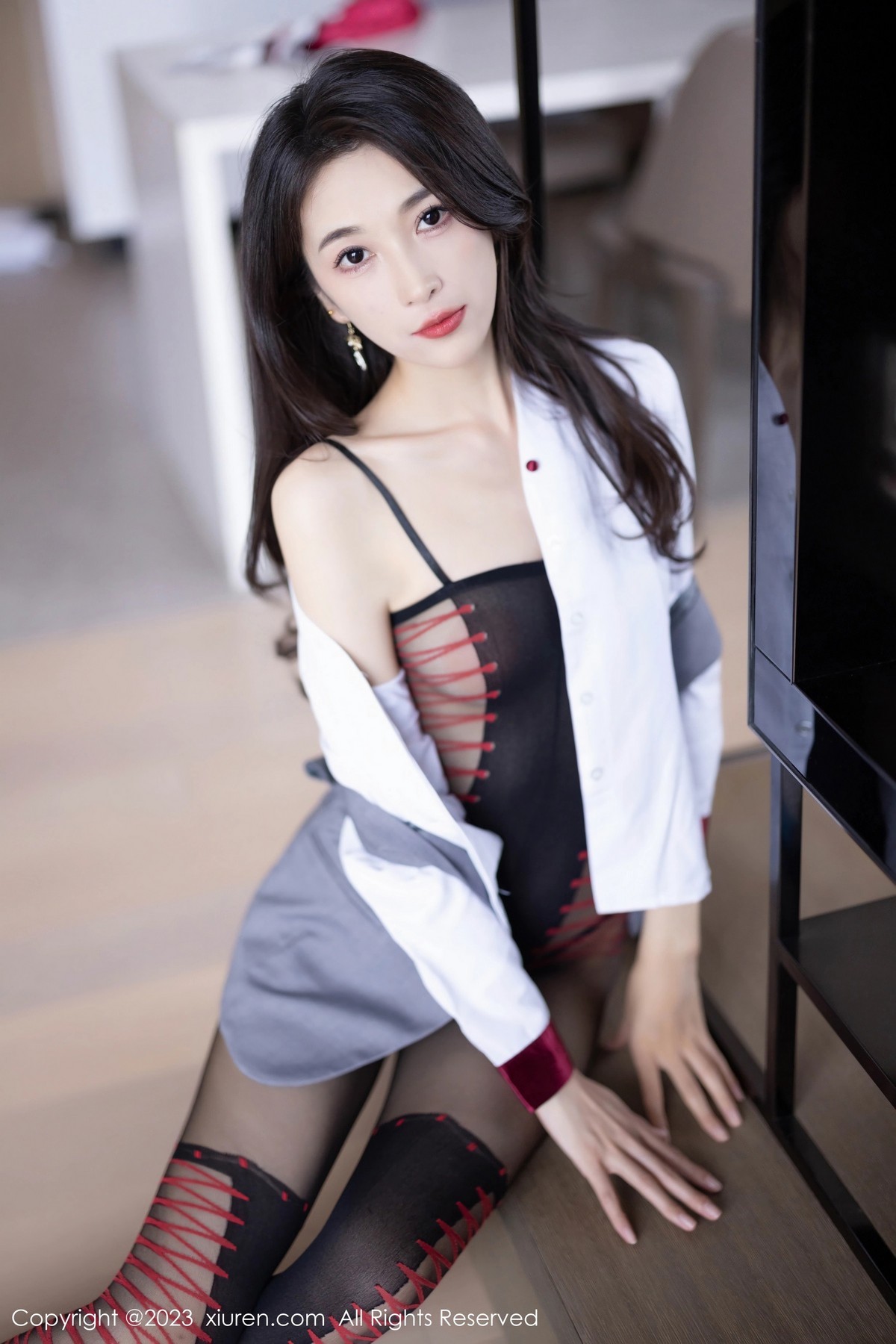 [XiuRen]高清写真图 2023.06.25 No.6967 林乐一 黑丝美腿