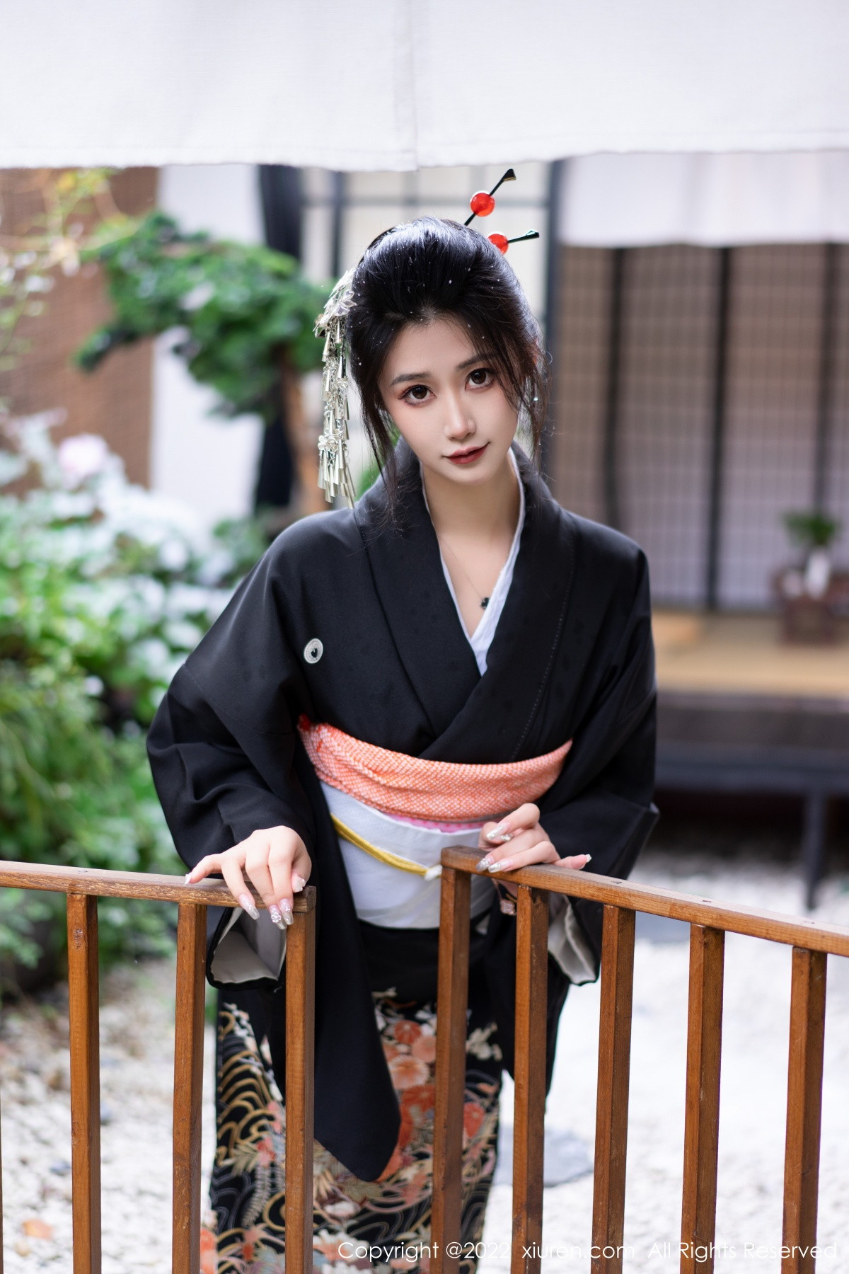 [XiuRen]高清写真图 2022.11.30 No.5932 laura阿姣 和服美腿