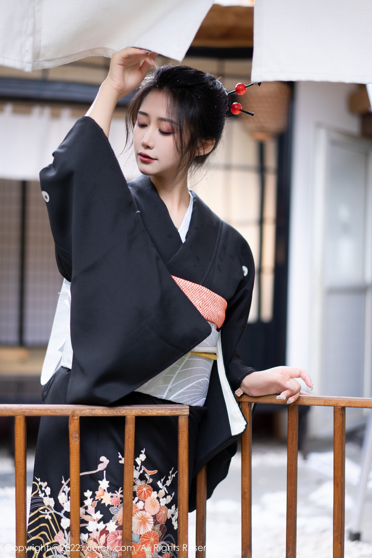 [XiuRen]高清写真图 2022.11.30 No.5932 laura阿姣 和服美腿