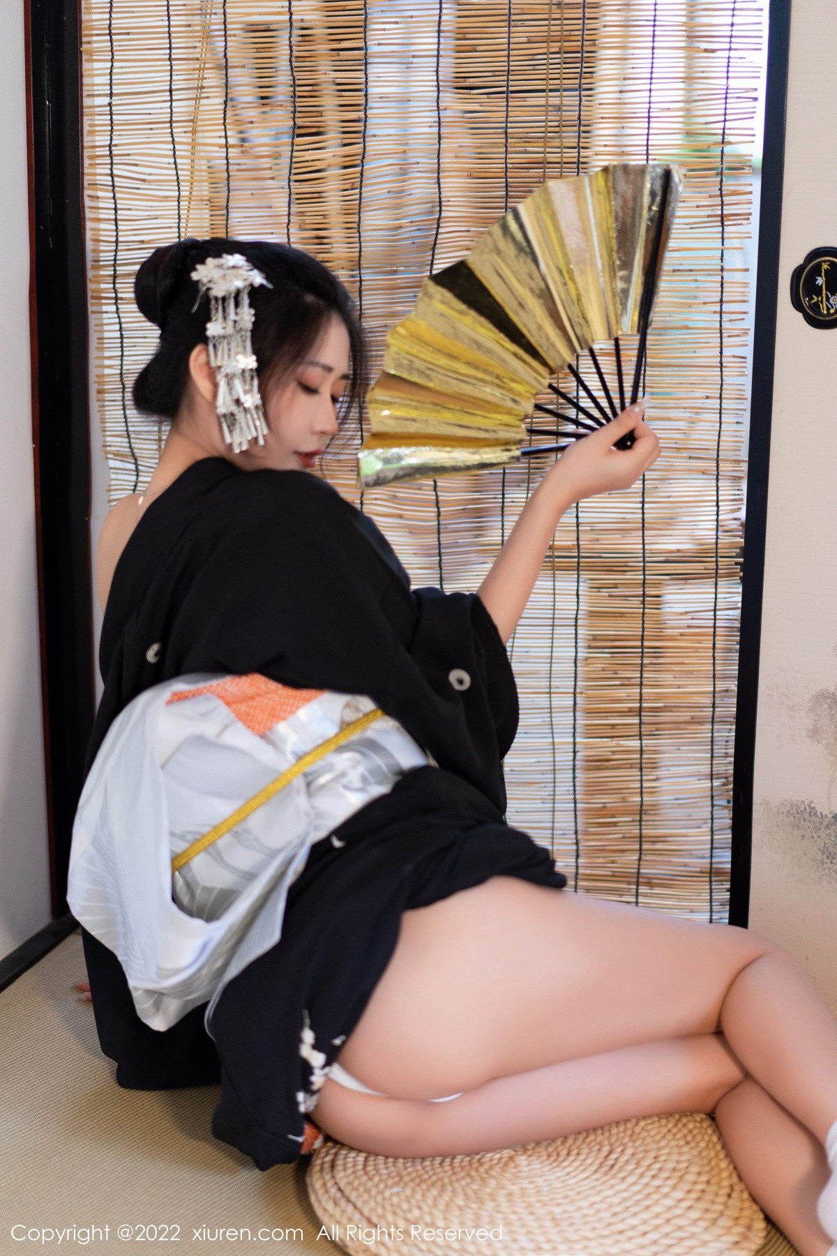 [XiuRen]高清写真图 2022.11.30 No.5932 laura阿姣 和服美腿