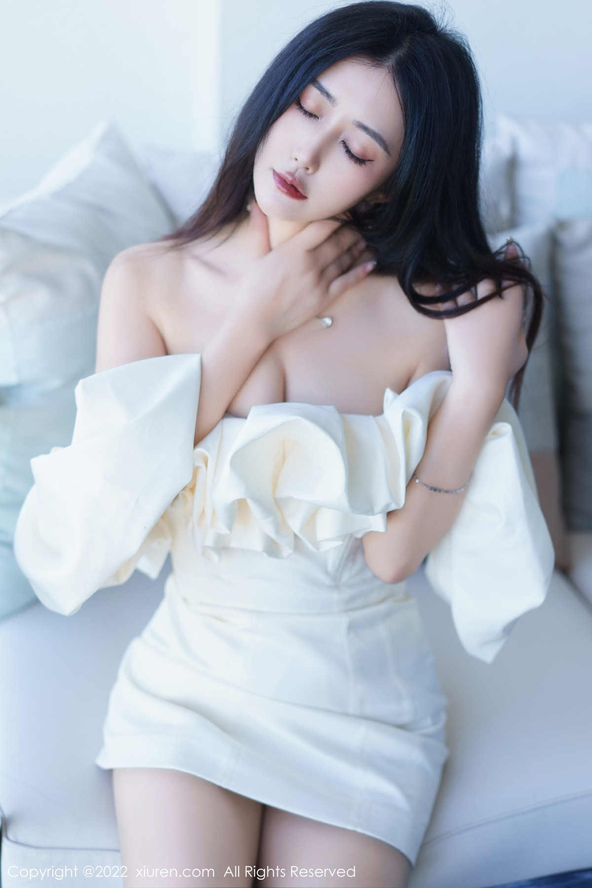 [XiuRen]高清写真图 2022.12.22 No.6032 laura阿姣 三亚旅拍