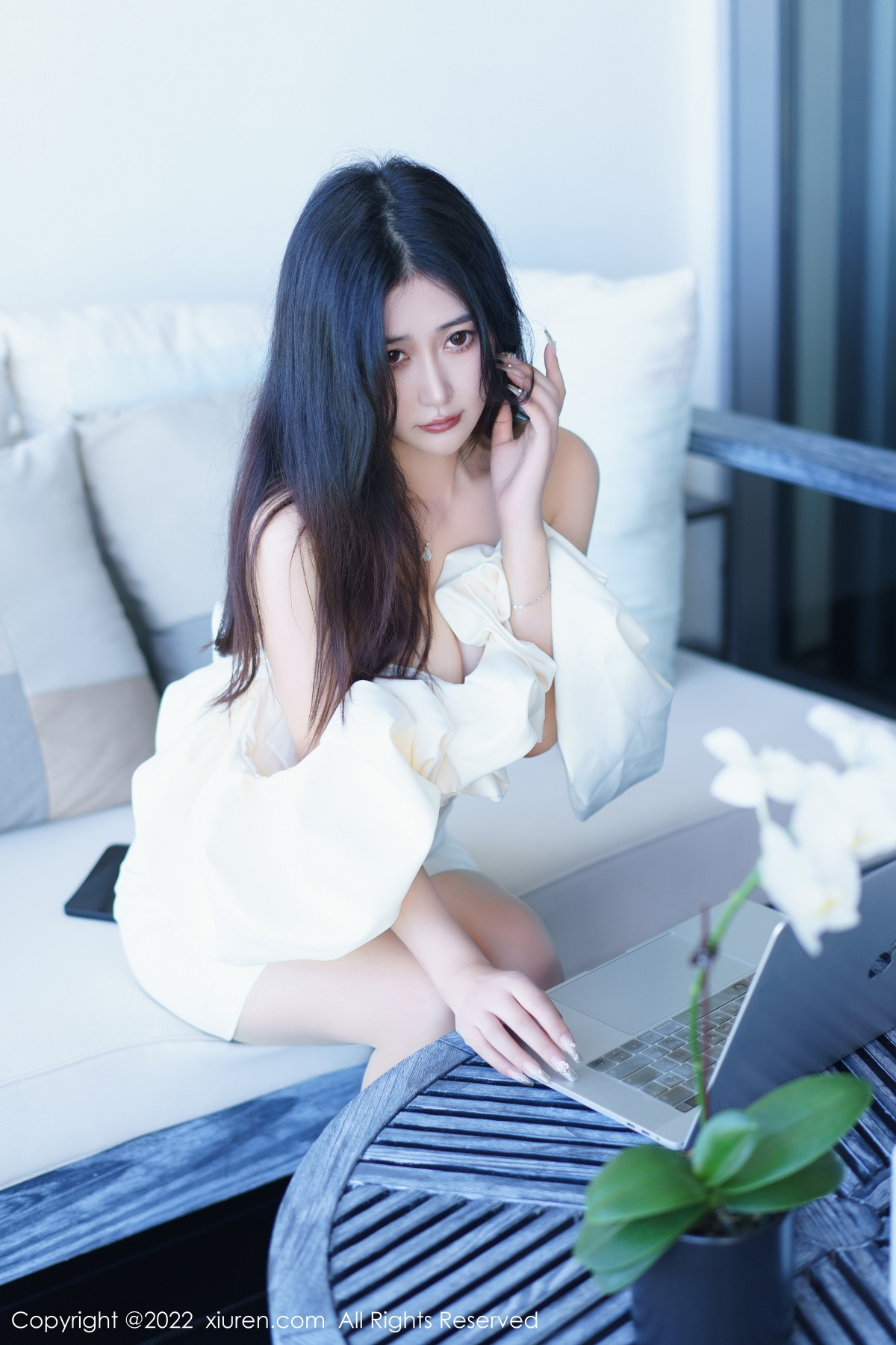 [XiuRen]高清写真图 2022.12.22 No.6032 laura阿姣 三亚旅拍