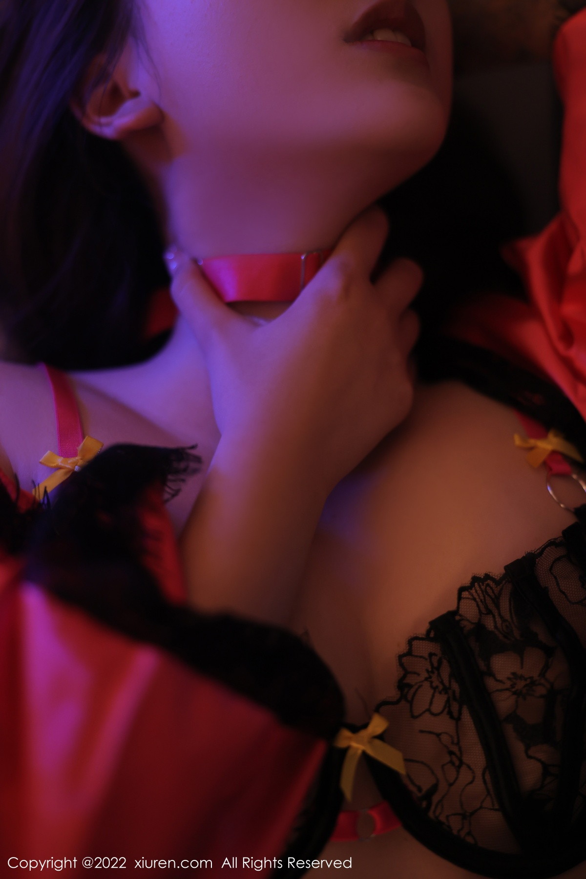 [XiuRen]高清写真图 2022.12.05 No.5952 江真真 黑丝美腿