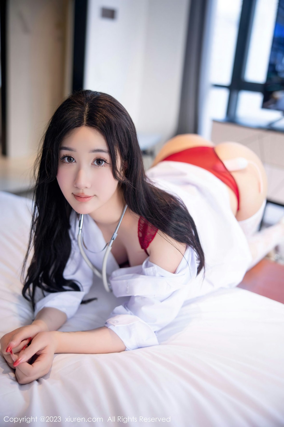[XiuRen]高清写真图 2023.01.13 No.6130 江真真 护士服美臀