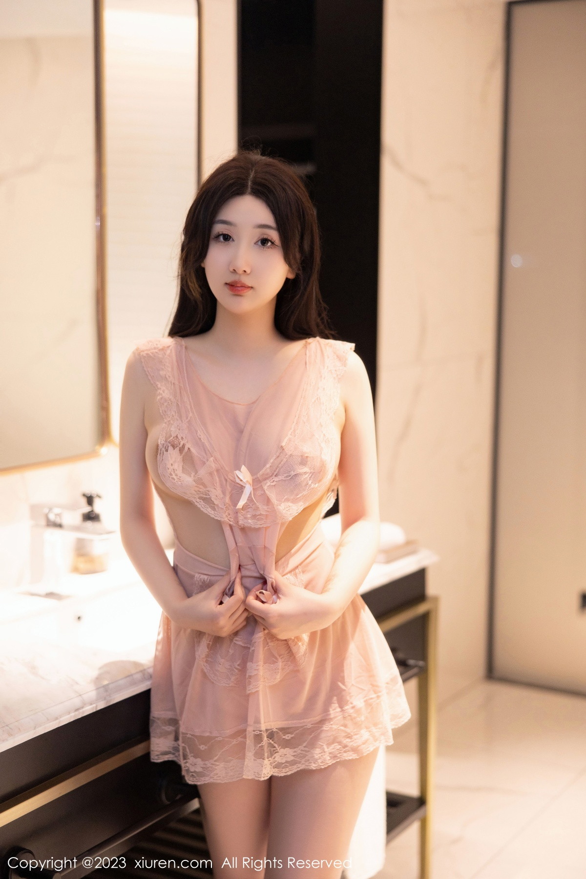 [XiuRen]高清写真图 2023.02.09 No.6243 江真真 沐浴美臀
