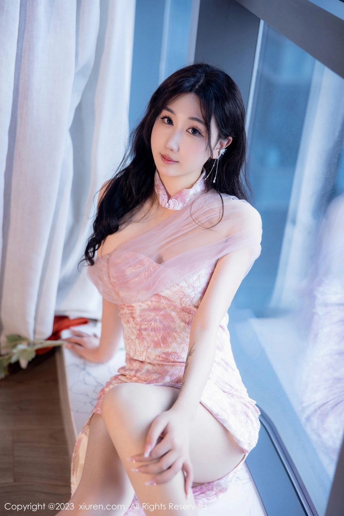 [XiuRen]高清写真图 2023.02.23 No.6313 江真真 妩媚美腿