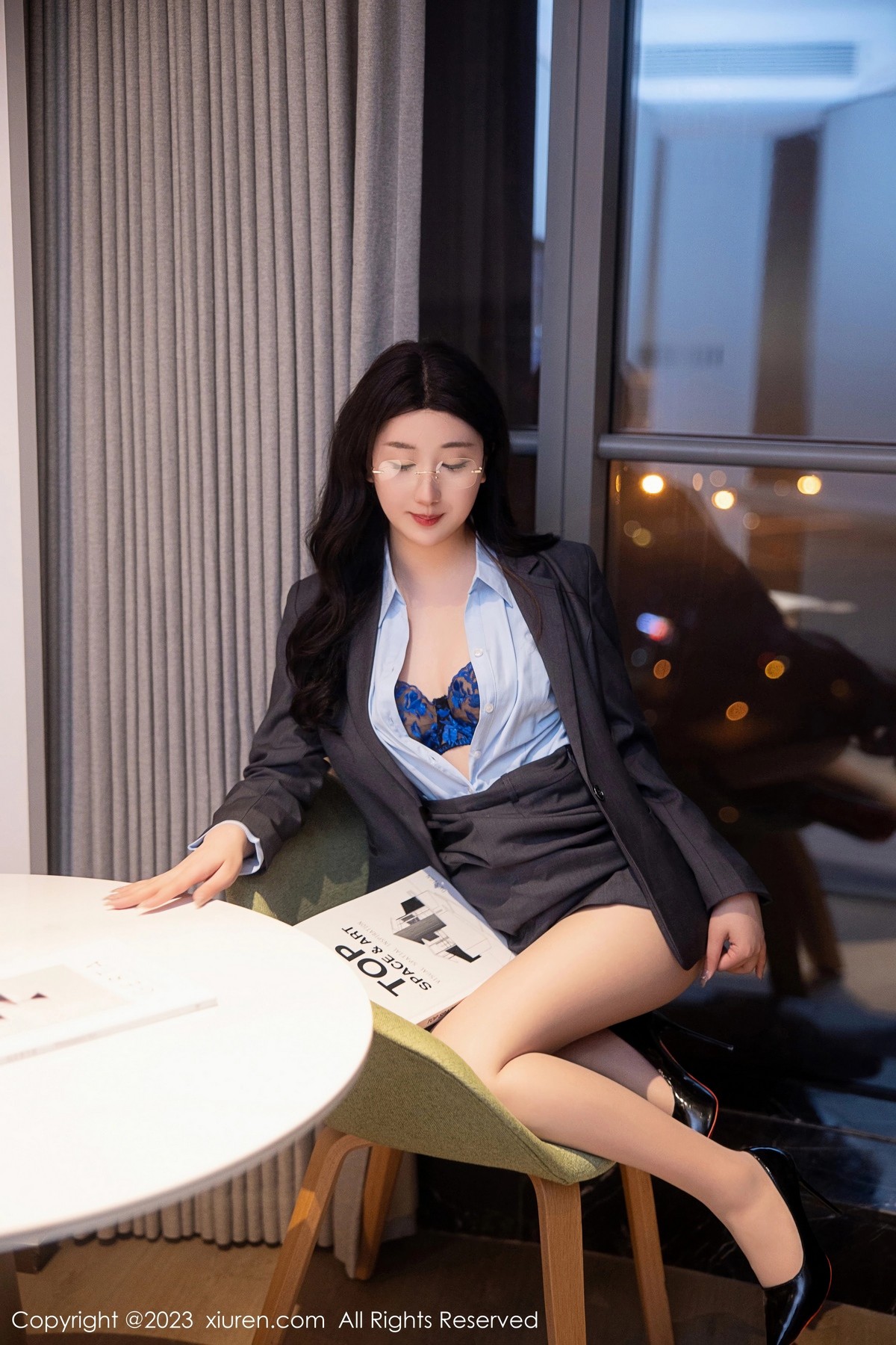 [XiuRen]高清写真图 2023.04.20 No.6607 江真真 丝袜制服