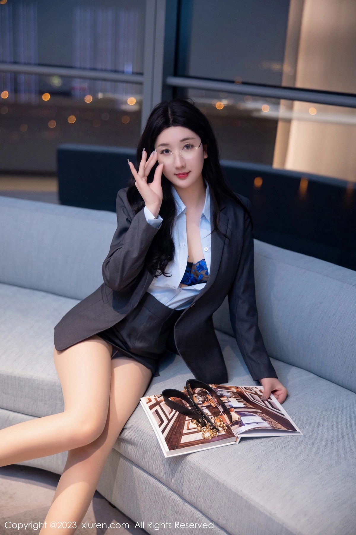 [XiuRen]高清写真图 2023.04.20 No.6607 江真真 丝袜制服
