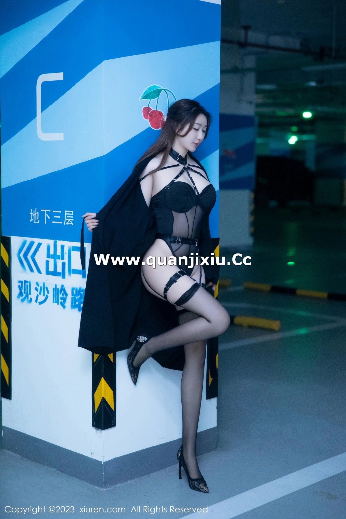 [XiuRen]高清写真图 2023.04.27 No.6650 江真真 黑丝美臀