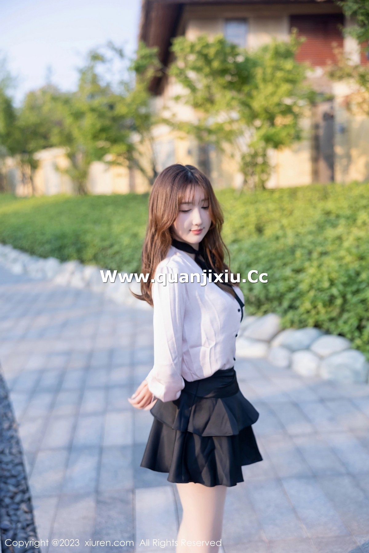 [XiuRen]高清写真图 2023.05.11 No.6721 江真真 丝袜美臀