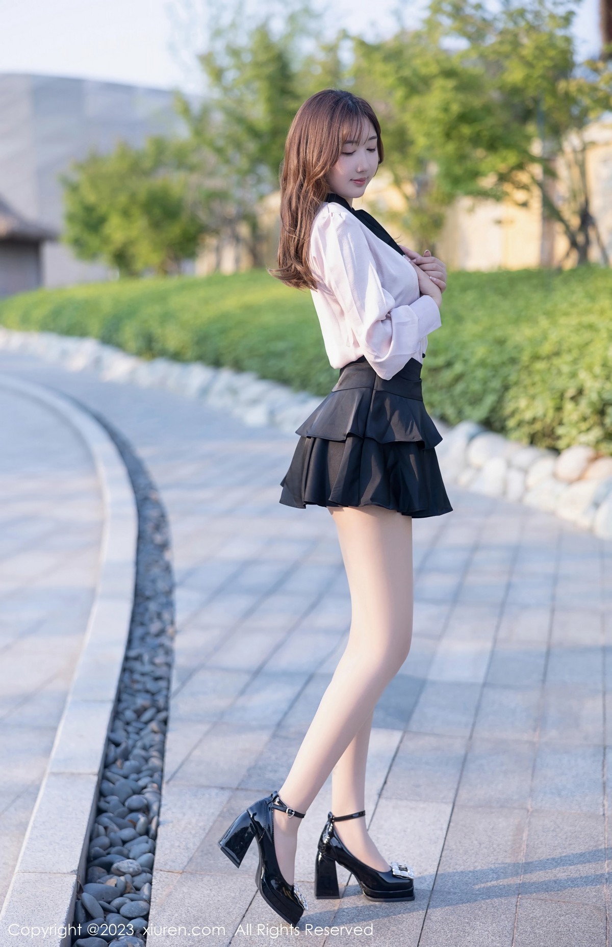 [XiuRen]高清写真图 2023.05.11 No.6721 江真真 丝袜美臀