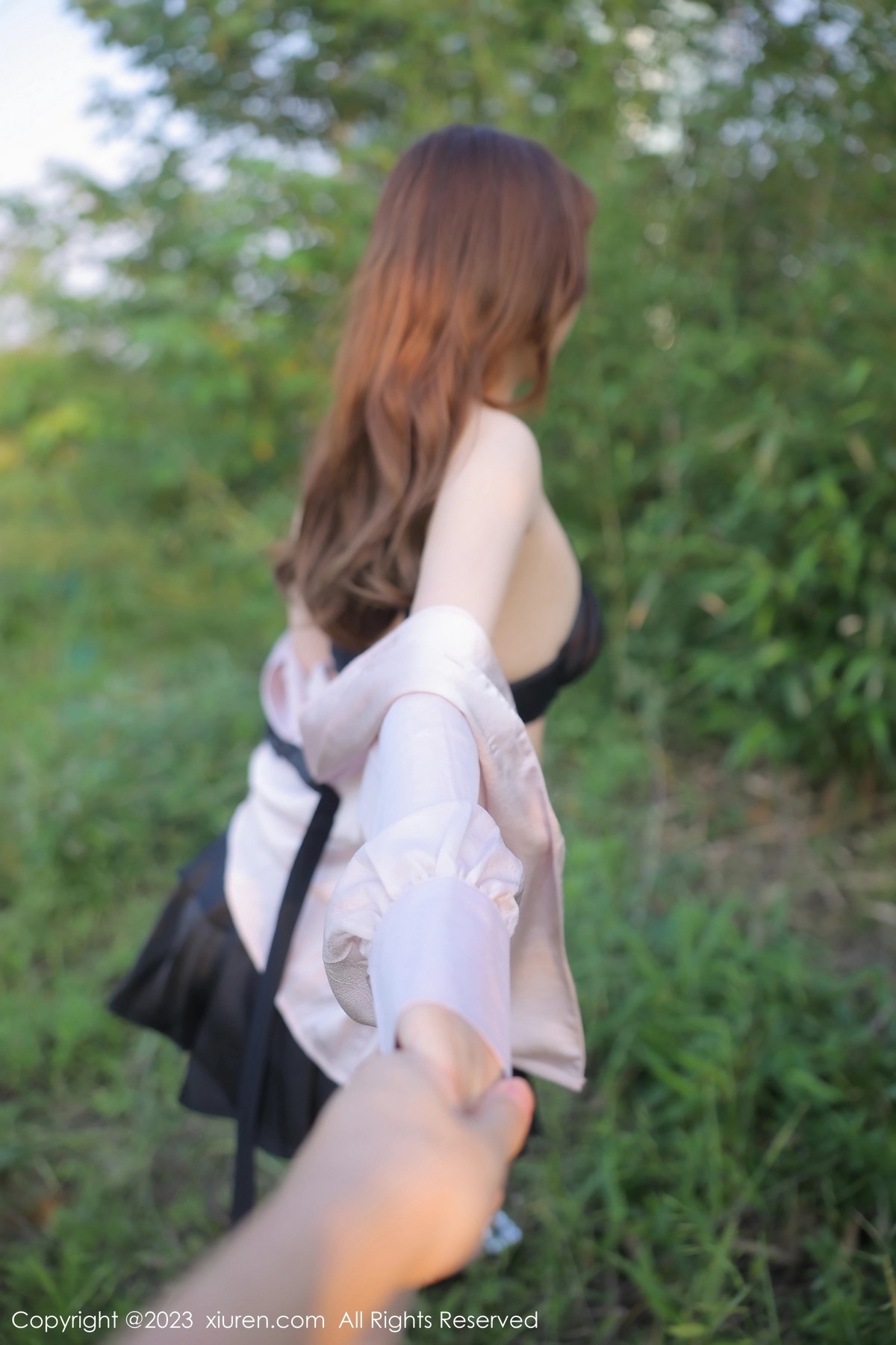 [XiuRen]高清写真图 2023.05.11 No.6721 江真真 丝袜美臀