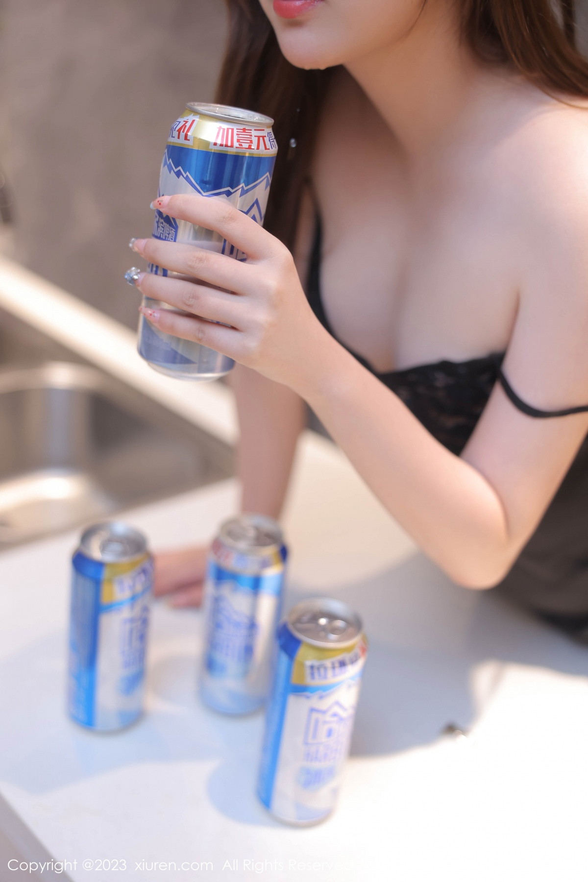 [XiuRen]高清写真图 2023.09.25 No.7437 江真真 丝袜美臀