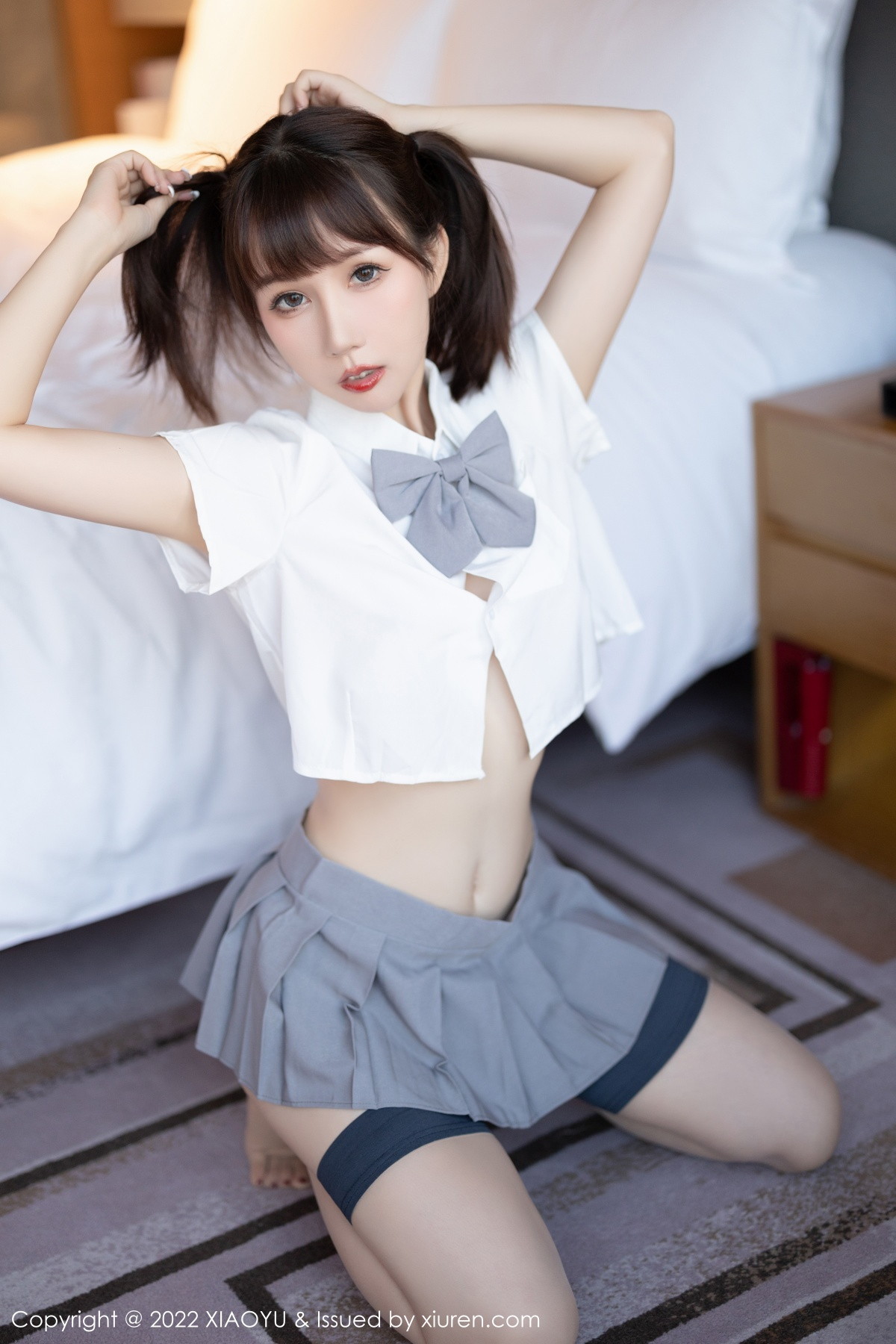 [XIAOYU]高清写真图 2022.10.12 VOL.880 波巧酱 高开叉美腿