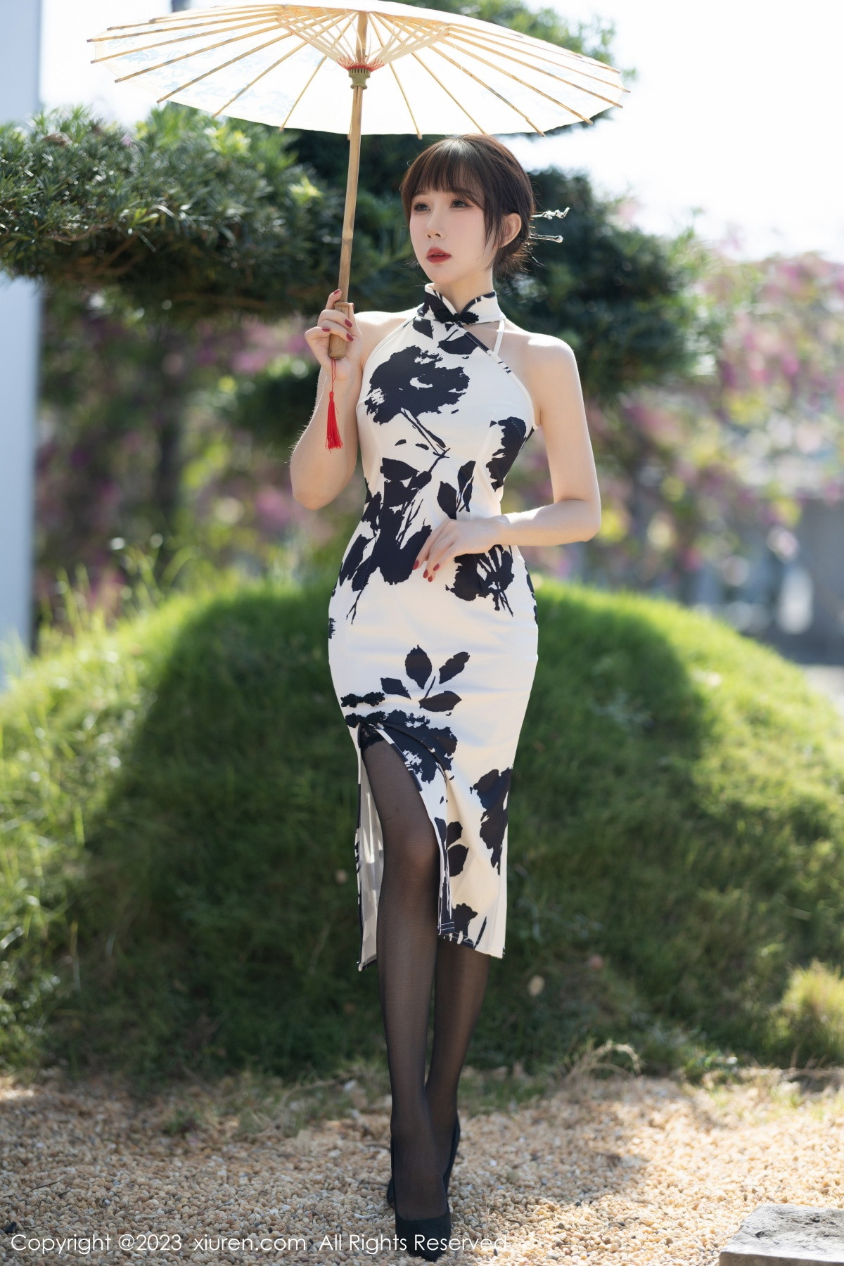 [XiuRen]高清写真图 2023.02.09 No.6241 波巧酱 旗袍美腿