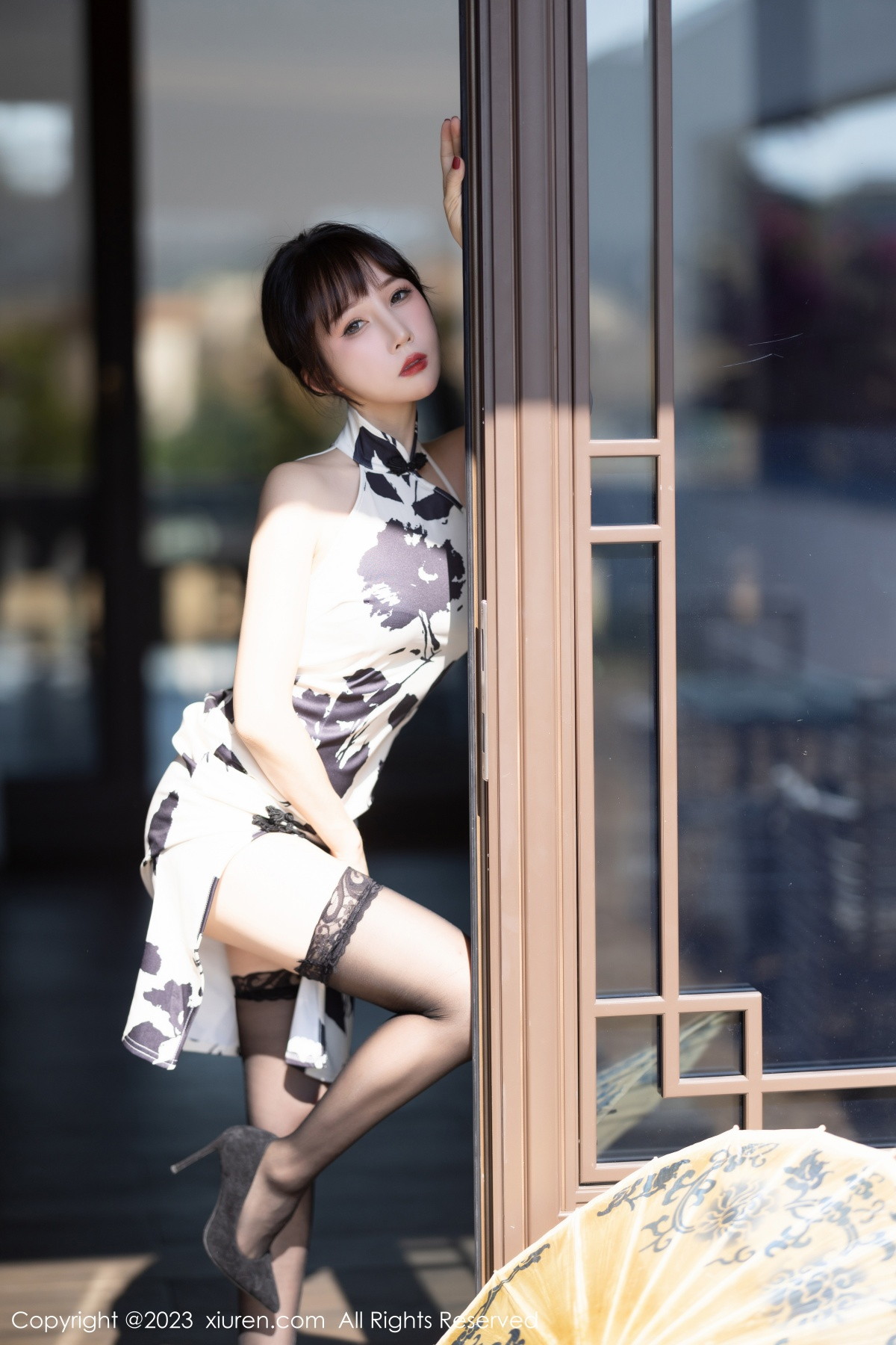 [XiuRen]高清写真图 2023.02.09 No.6241 波巧酱 旗袍美腿