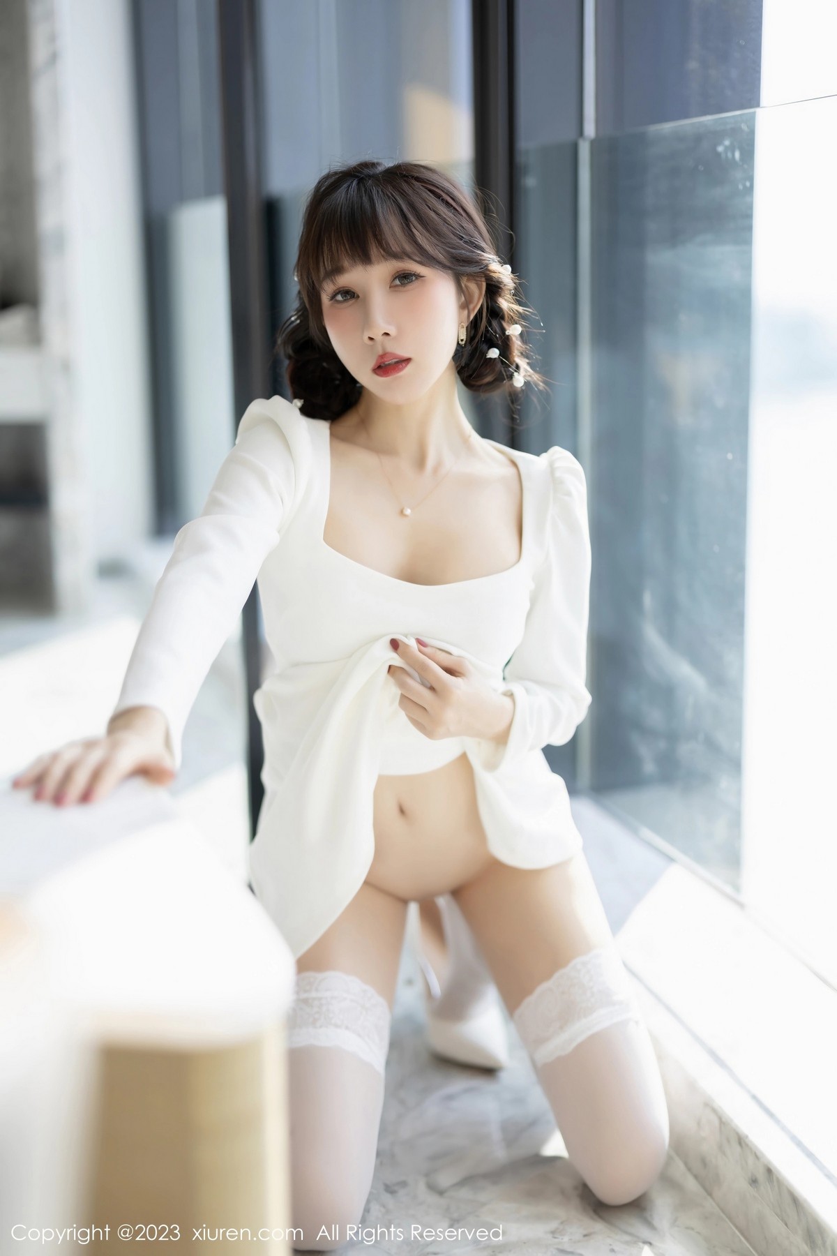 [XiuRen]高清写真图 2023.04.06 No.6528 波巧酱 丝袜美腿