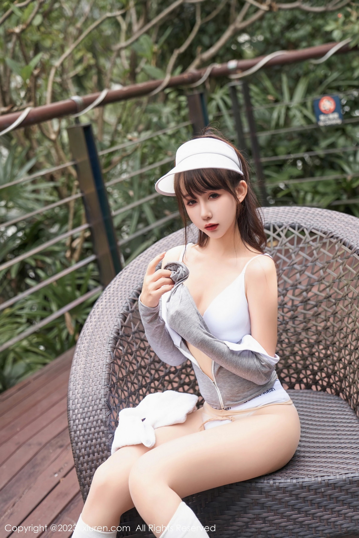 [XiuRen]高清写真图 2023.11.14 No.7657 波巧酱 厦门旅拍