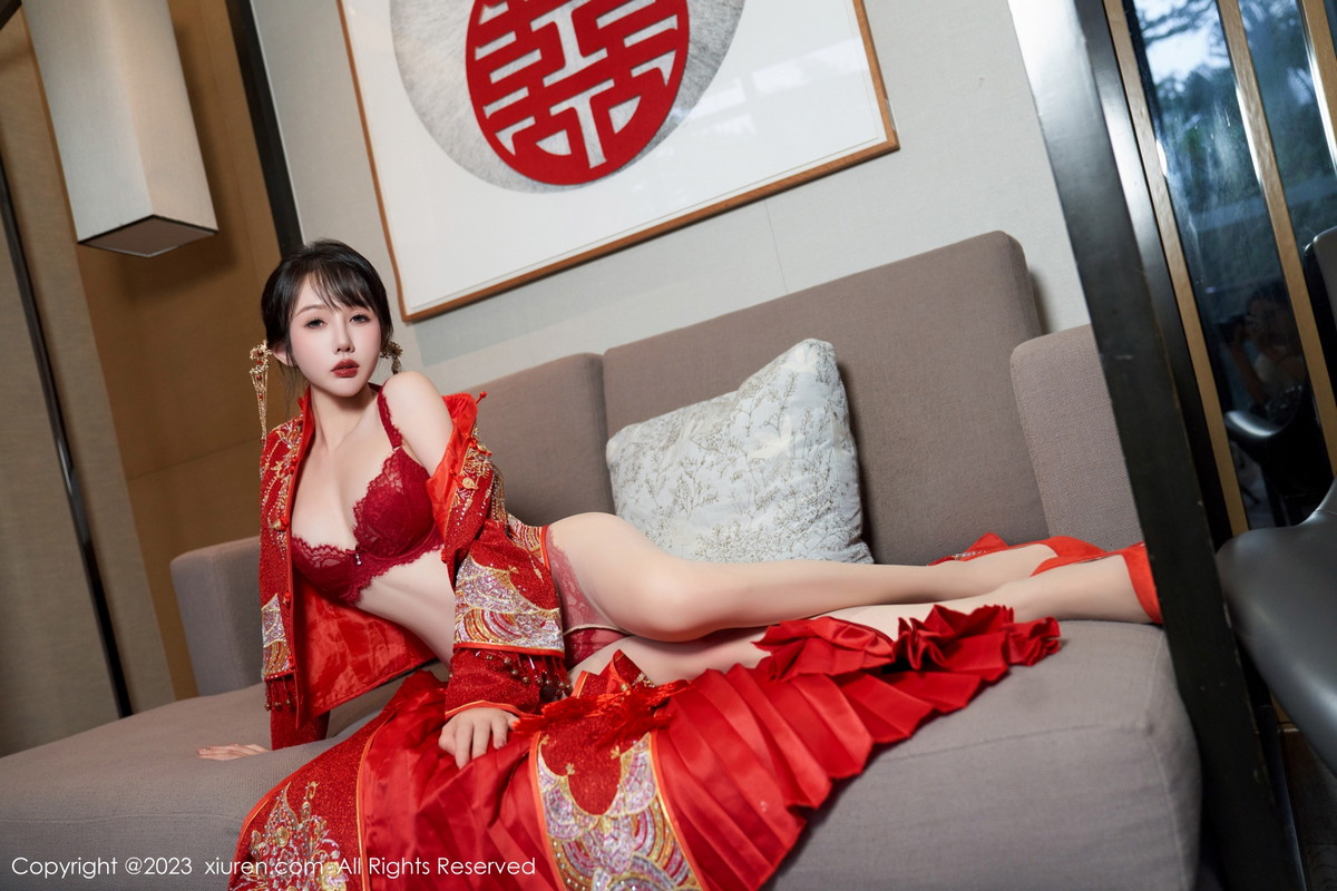 [XiuRen]高清写真图 2023.11.28 No.7729 波巧酱 新娘美腿