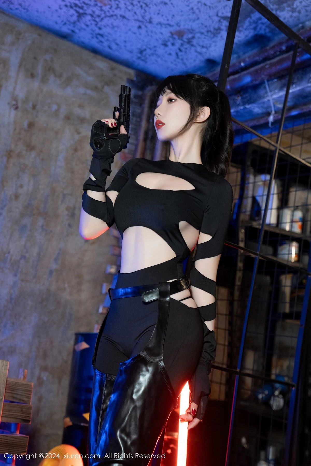 [XiuRen]高清写真图 2024.03.05 No.8177 波巧酱 性感美臀