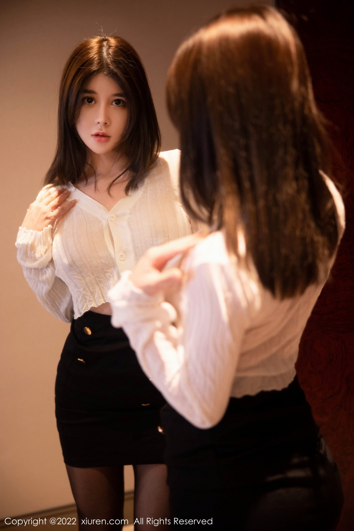 [XiuRen]高清写真图 2022.10.31 No.5781 周jojobaby 黑丝美腿