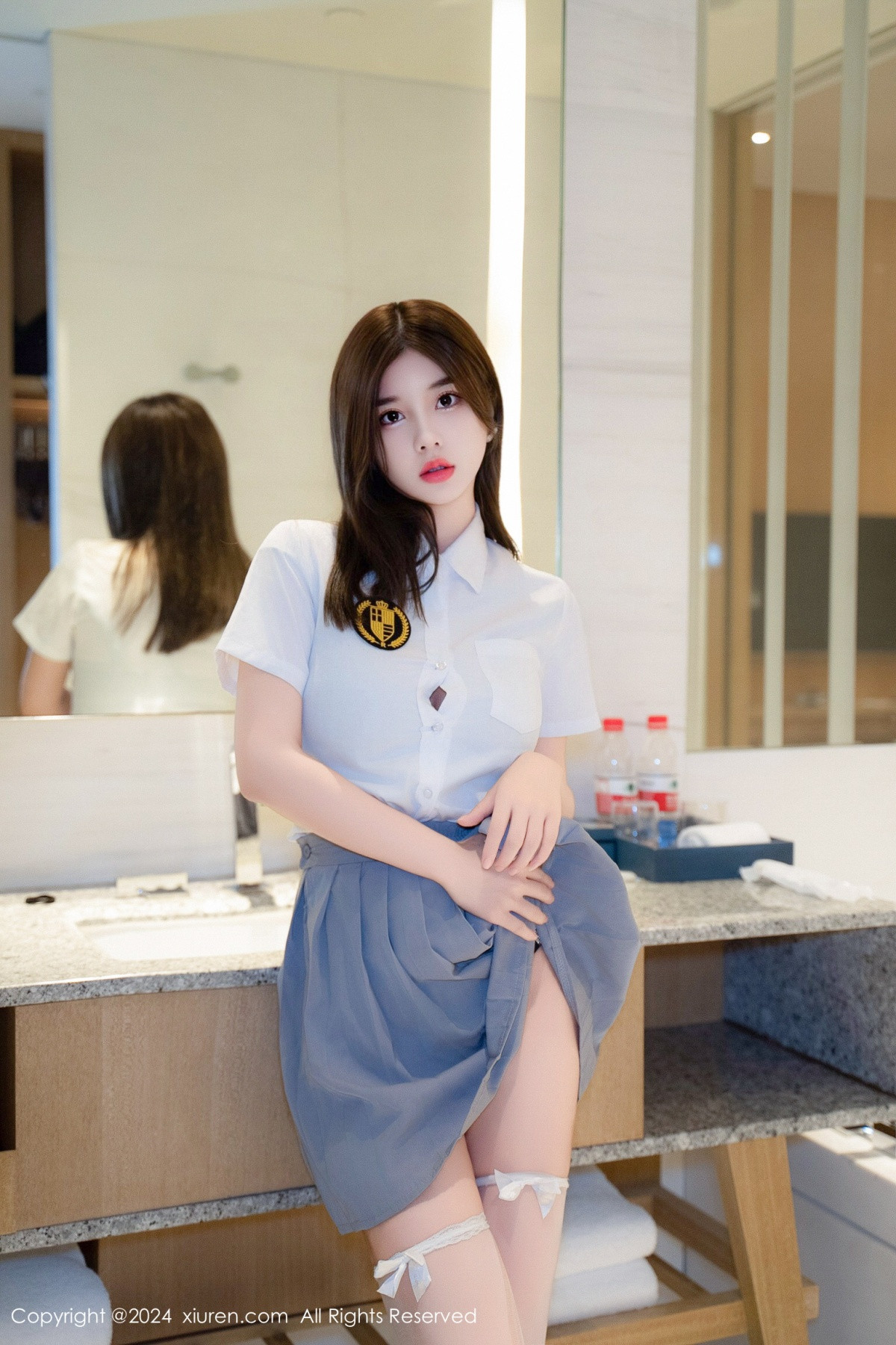 [XiuRen]高清写真图 2024.08.26 No.9066 周jojobaby 美腿丝袜