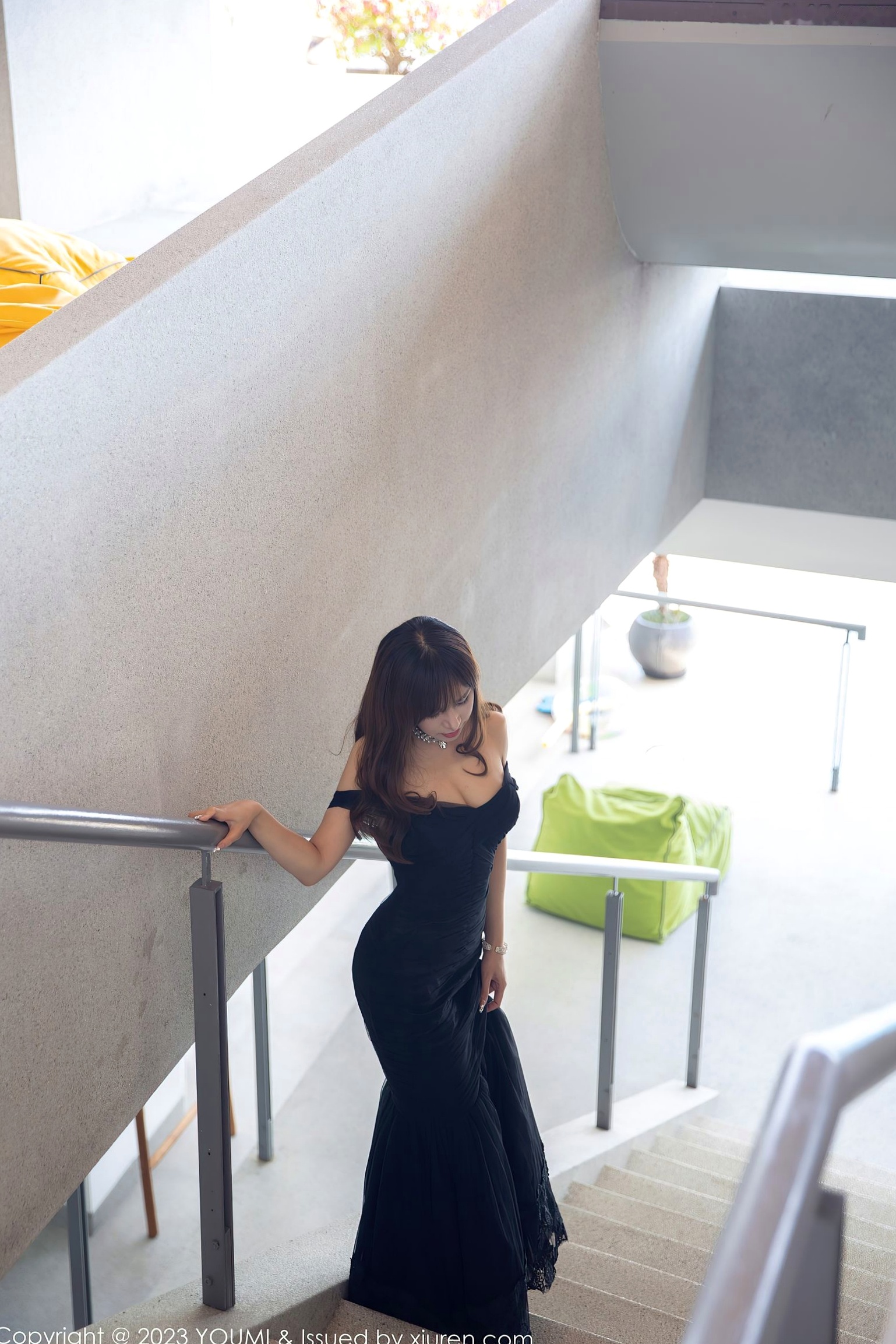 Gallery - YouMi尤蜜荟 - Chiness Model -917-Icy猪：泰国奢华旅拍，黑色蕾丝诱惑，绝美私房写真黑丝美腿尽显万种风情尤蜜荟 - Chiness Model 性感私房照黑丝诱惑 icy猪女神私房照_秀色女神 - image 5