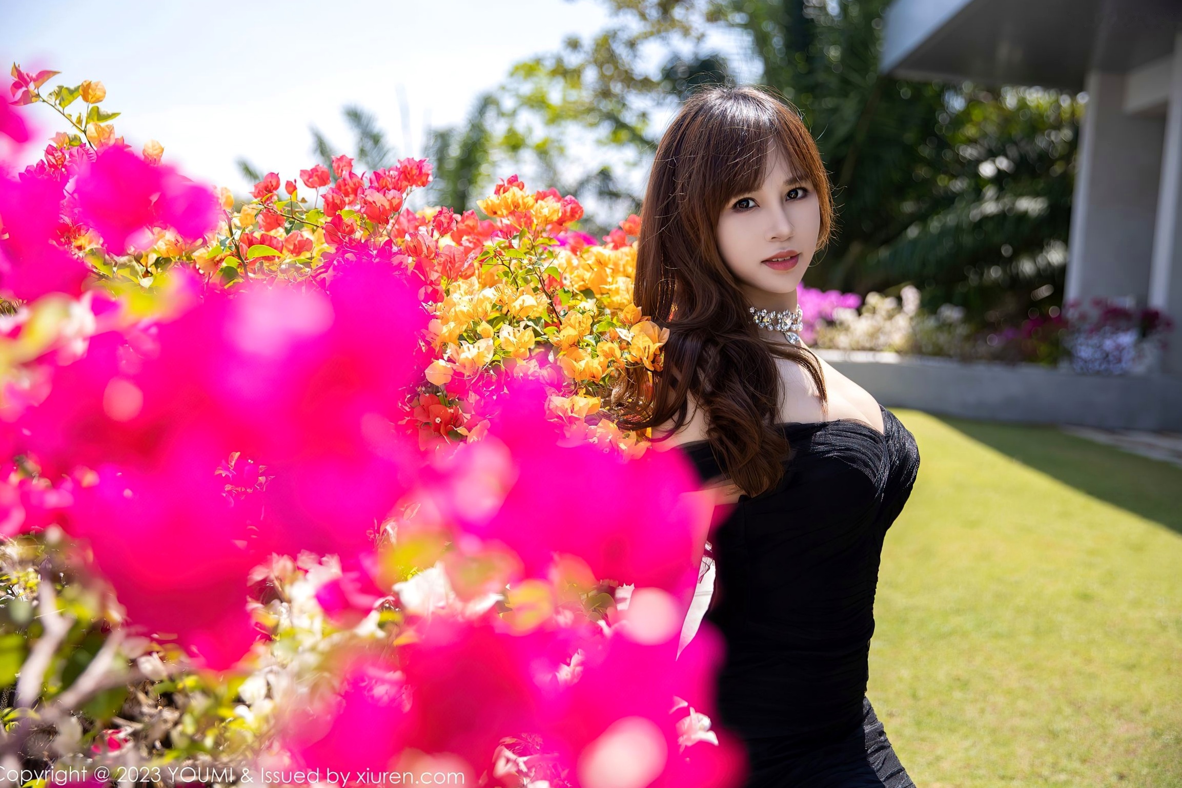 Gallery - YouMi尤蜜荟 - Chiness Model -917-Icy猪：泰国奢华旅拍，黑色蕾丝诱惑，绝美私房写真黑丝美腿尽显万种风情尤蜜荟 - Chiness Model 性感私房照黑丝诱惑 icy猪女神私房照_秀色女神 - image 12