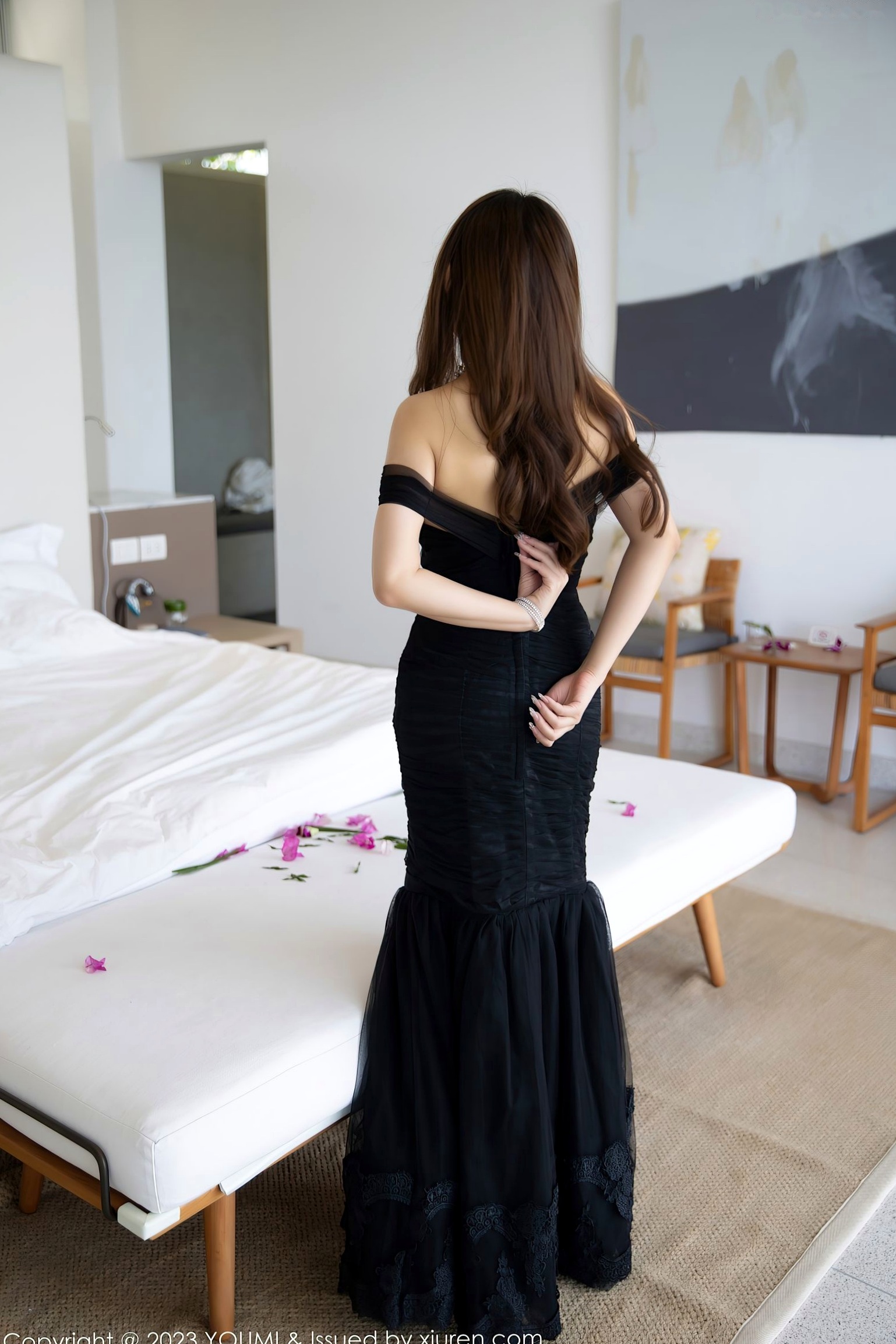 Gallery - YouMi尤蜜荟 - Chiness Model -917-Icy猪：泰国奢华旅拍，黑色蕾丝诱惑，绝美私房写真黑丝美腿尽显万种风情尤蜜荟 - Chiness Model 性感私房照黑丝诱惑 icy猪女神私房照_秀色女神 - image 20